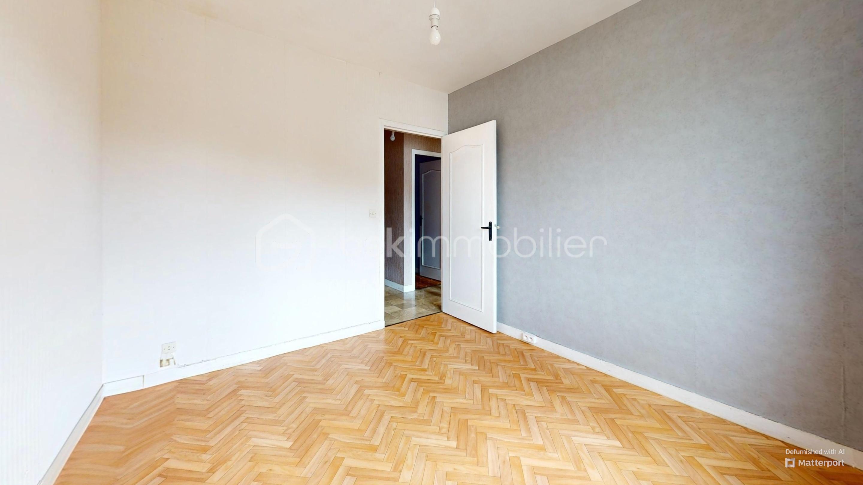 Appartement de 73 m² - Appt-Gien-Bedroom-Defurnished 2.jpg