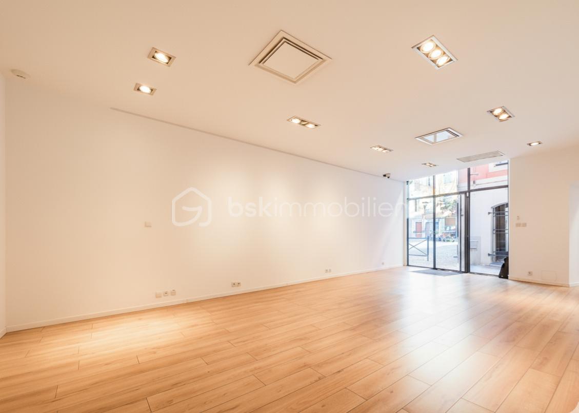 Appartement de 120,46 m² - Gemini_Generated_Image_7a32da7a32da7a32.png