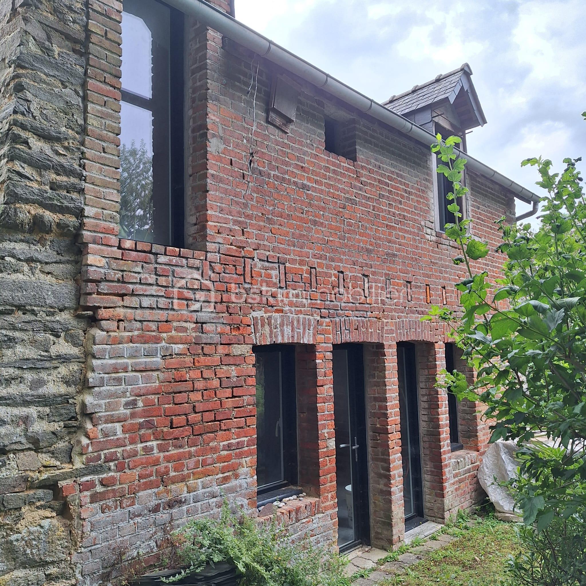 Maison de ville de 118 m² - c937eb06-c31b-488e-b6ef-bf09860fb760.jpeg