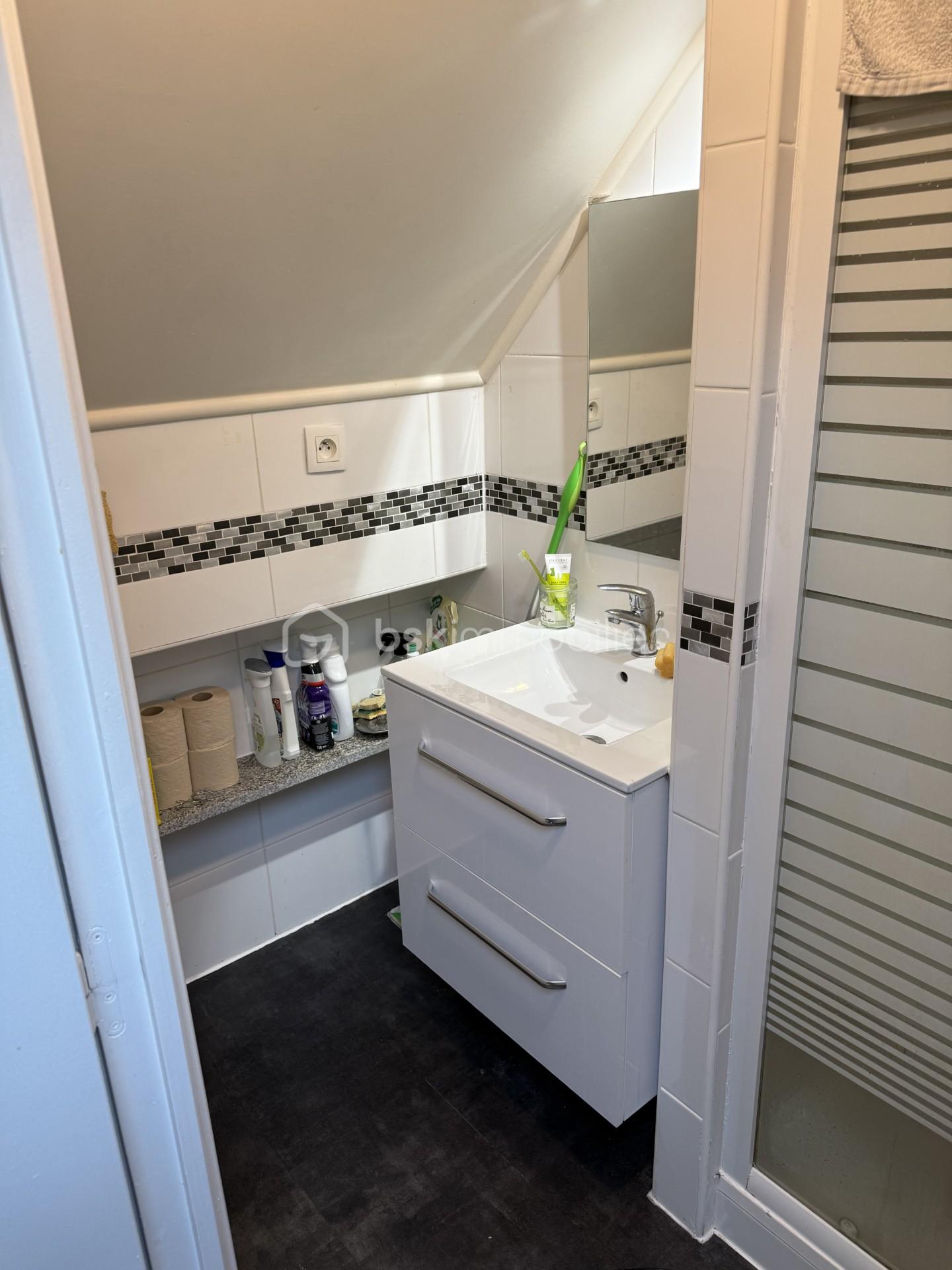 Local commercial de 160 m² - buc2.jpg