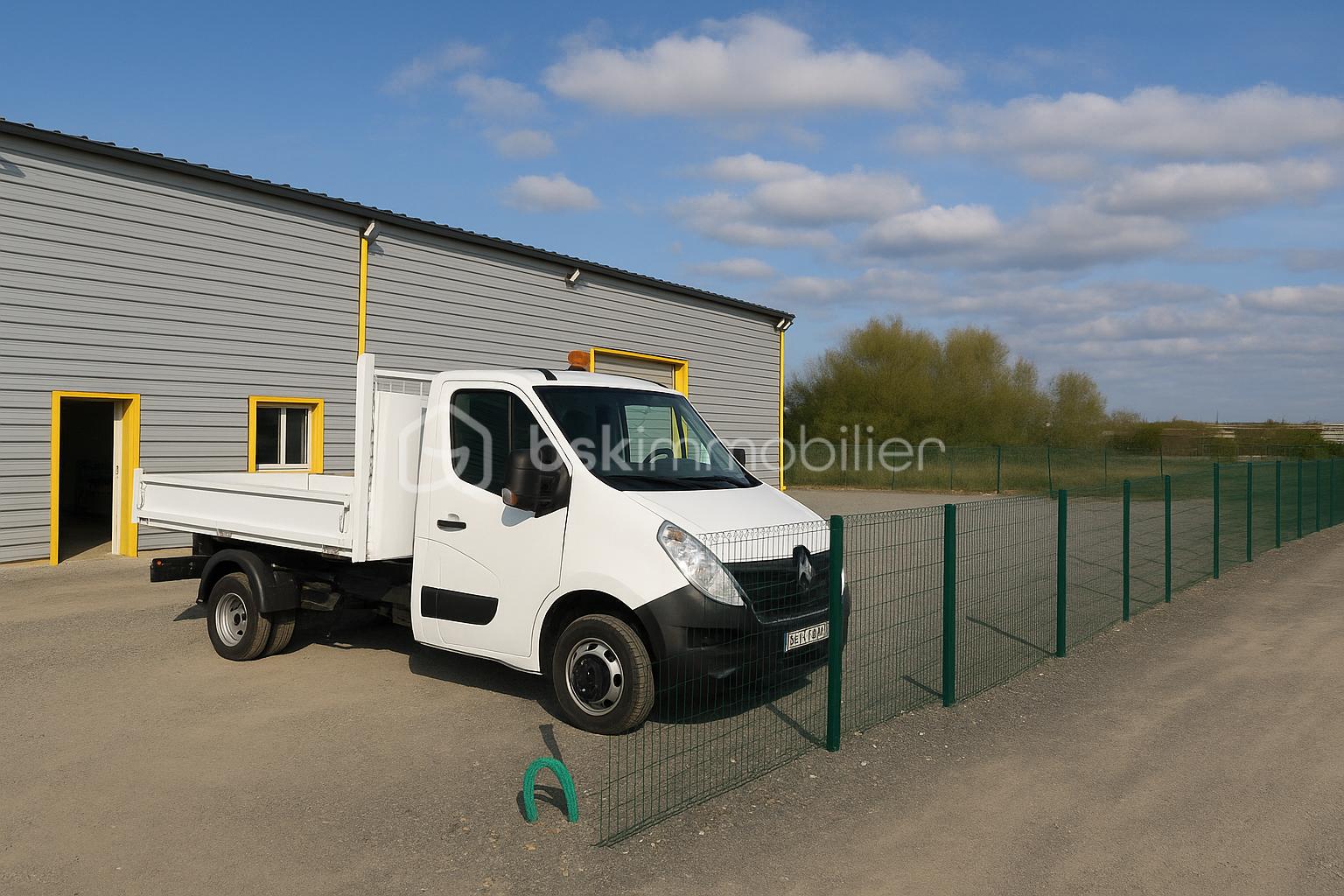 Immeuble de 670 m² - f42f1c09-1c6f-4bbe-8e71-805fc44255a8.png