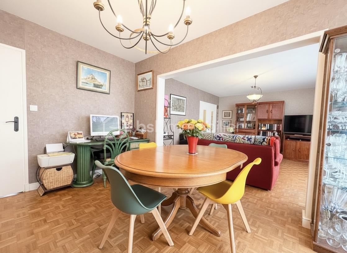 Appartement de 93 m² - b4e7a075-20a5-4448-8a85-972d54dc9d10.jpg