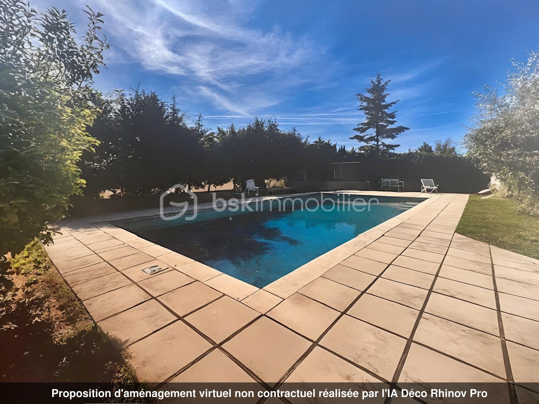 Appartement de 148,22 m² - piscine .jpg