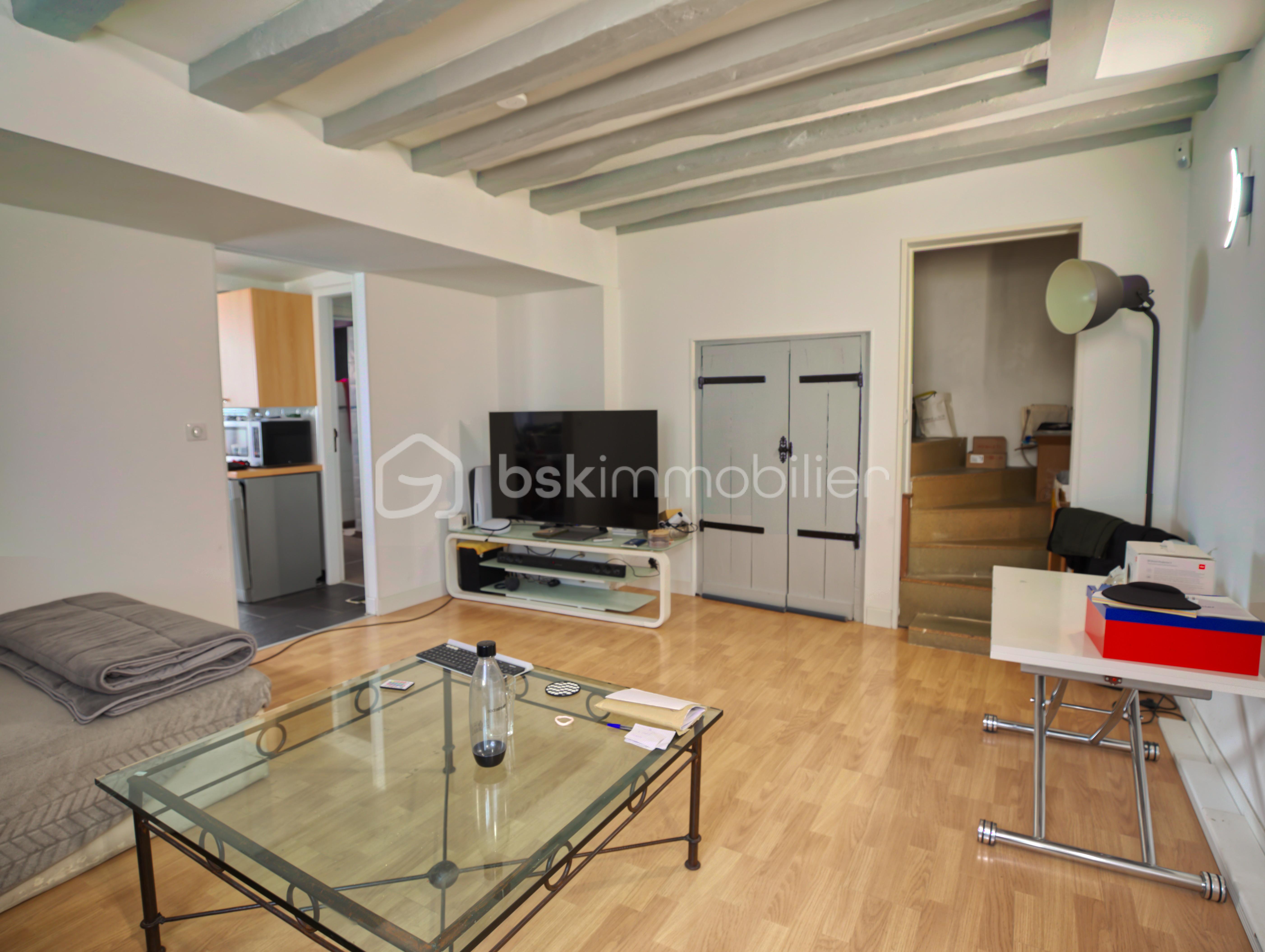 Maison ancienne de 130 m² - salon3.jpg