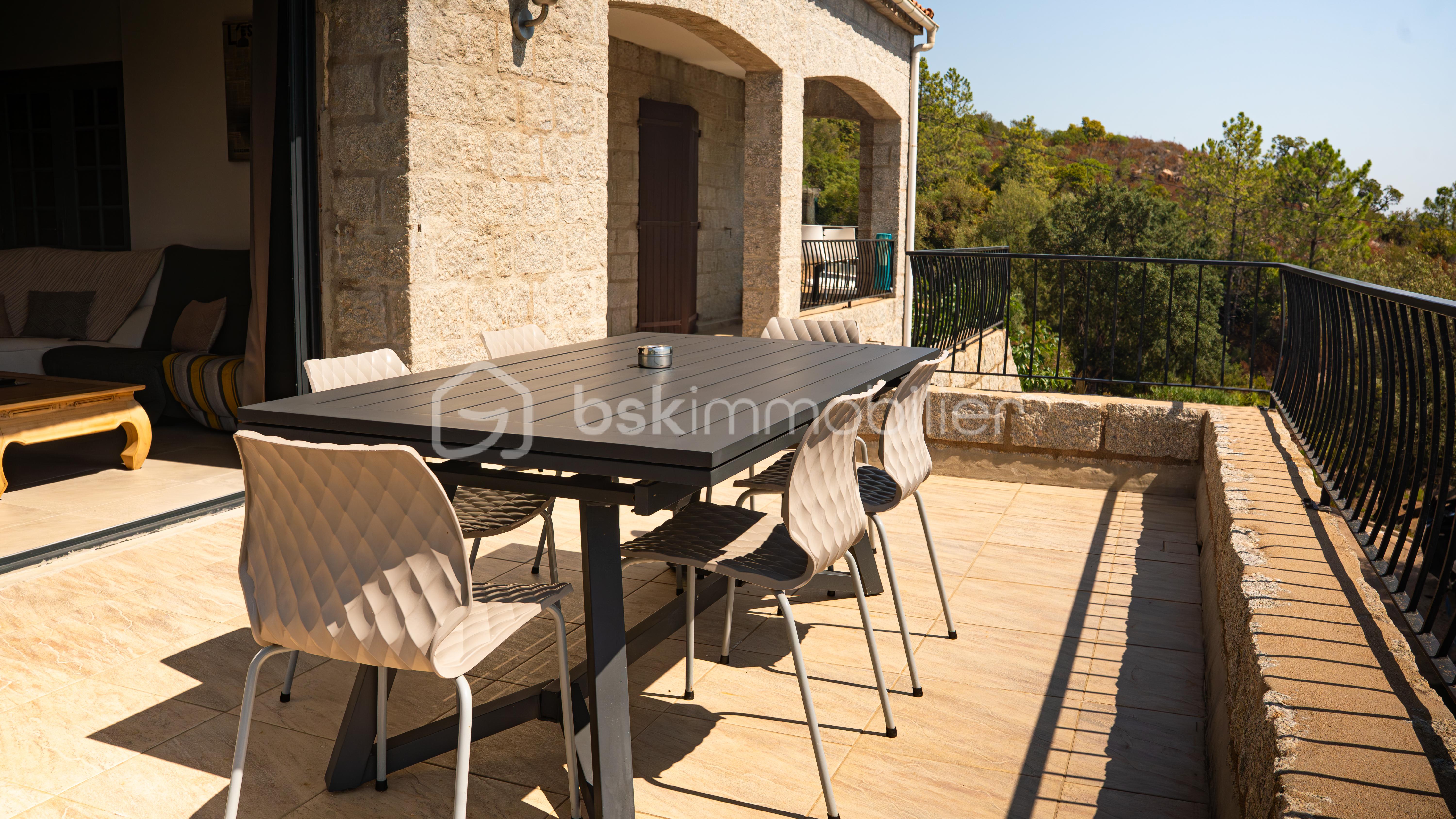 Maison en pierre de 263 m² - CA208498.jpg
