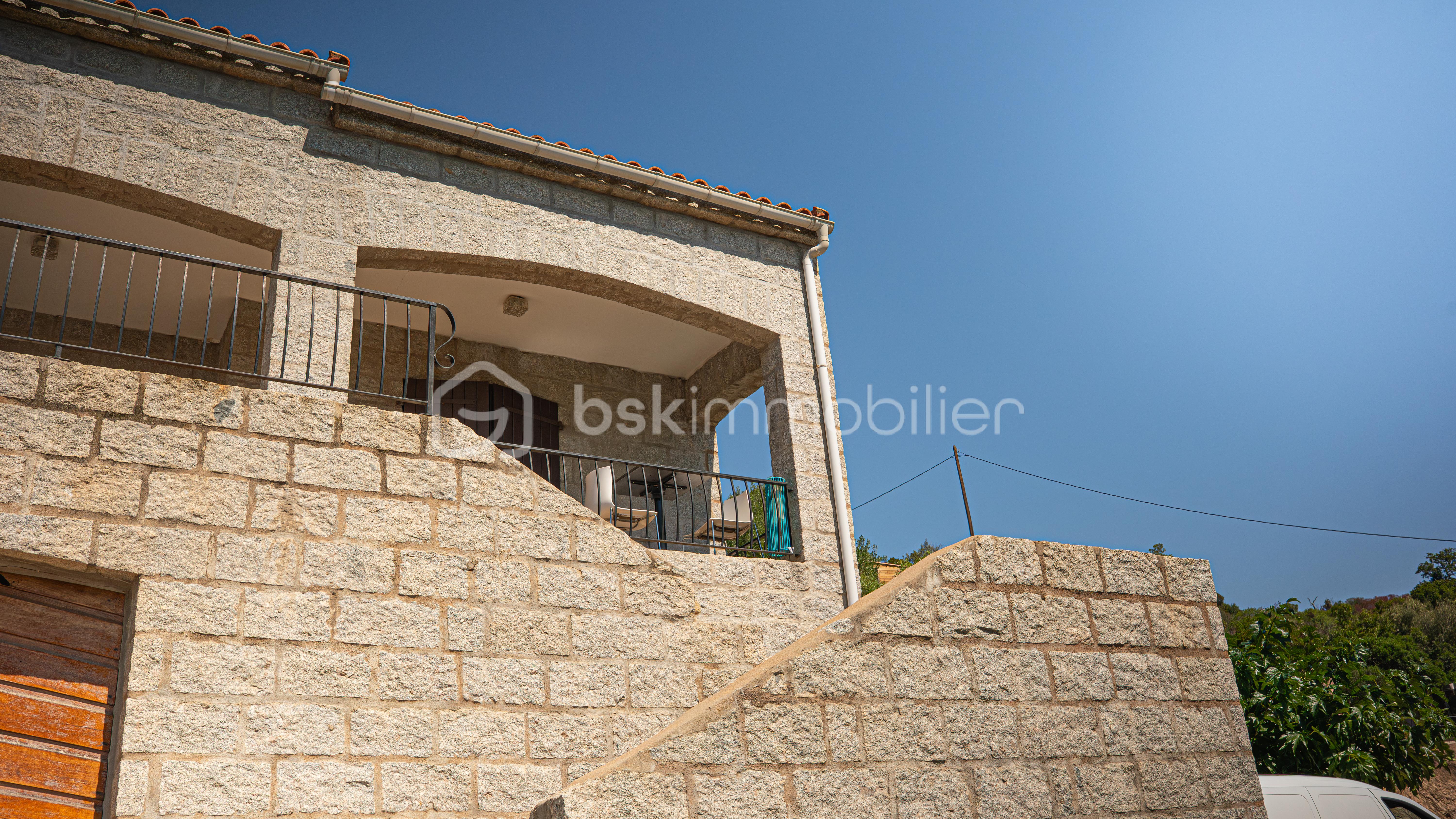 Maison en pierre de 263 m² - CA208440.jpg