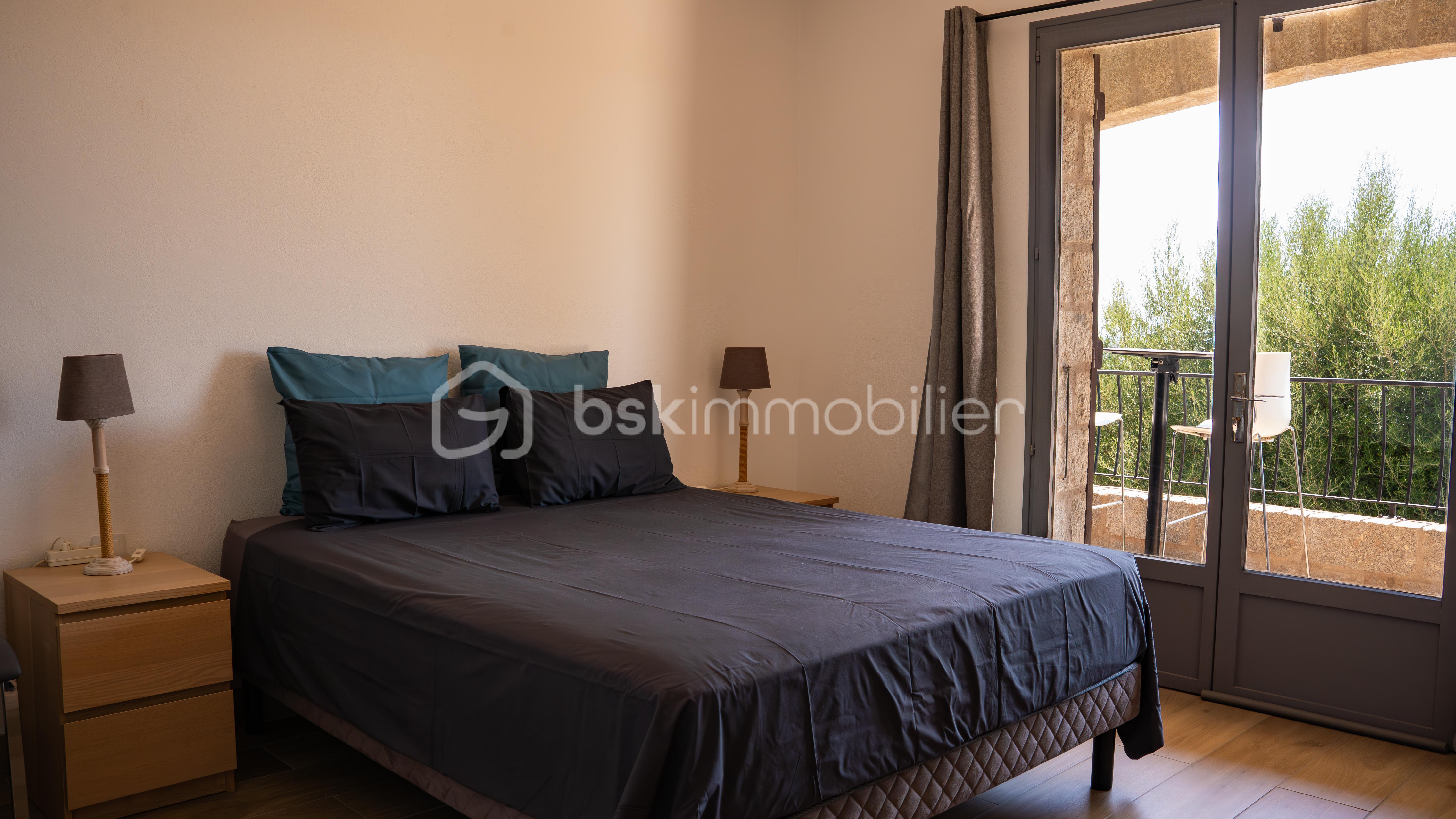 Maison en pierre de 263 m² - CA208521.jpg