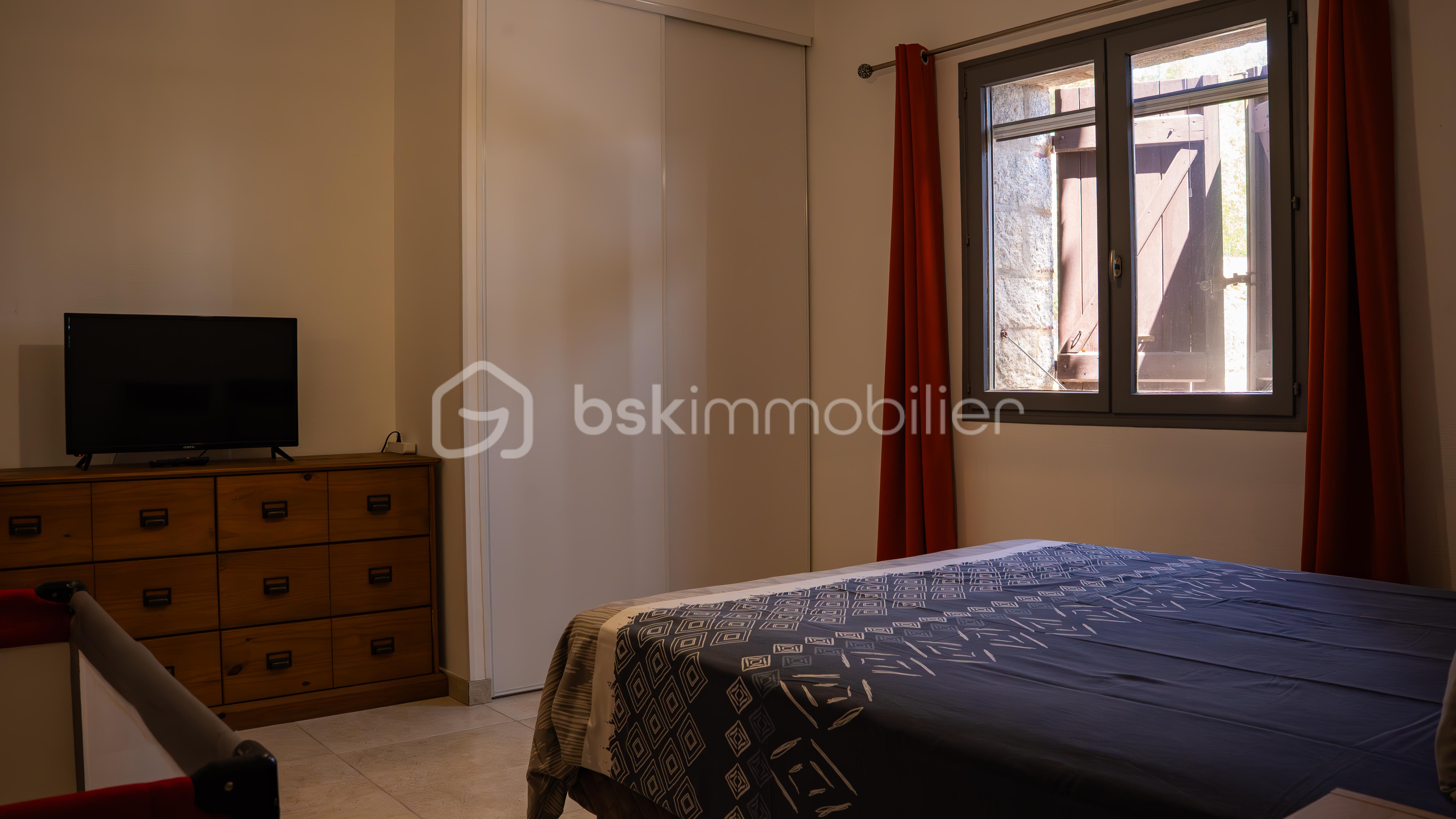 Maison en pierre de 263 m² - CA208508.jpg