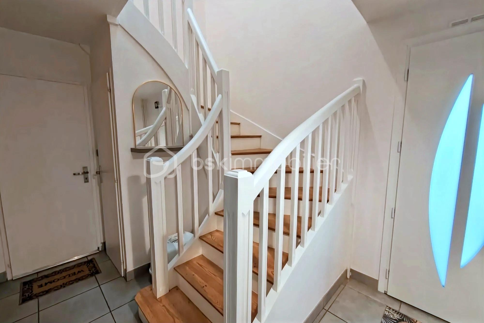 Maison de 135 m² - hoqi-d0ef9f16951241fb9563595aaaa2710c - Copie.jpg