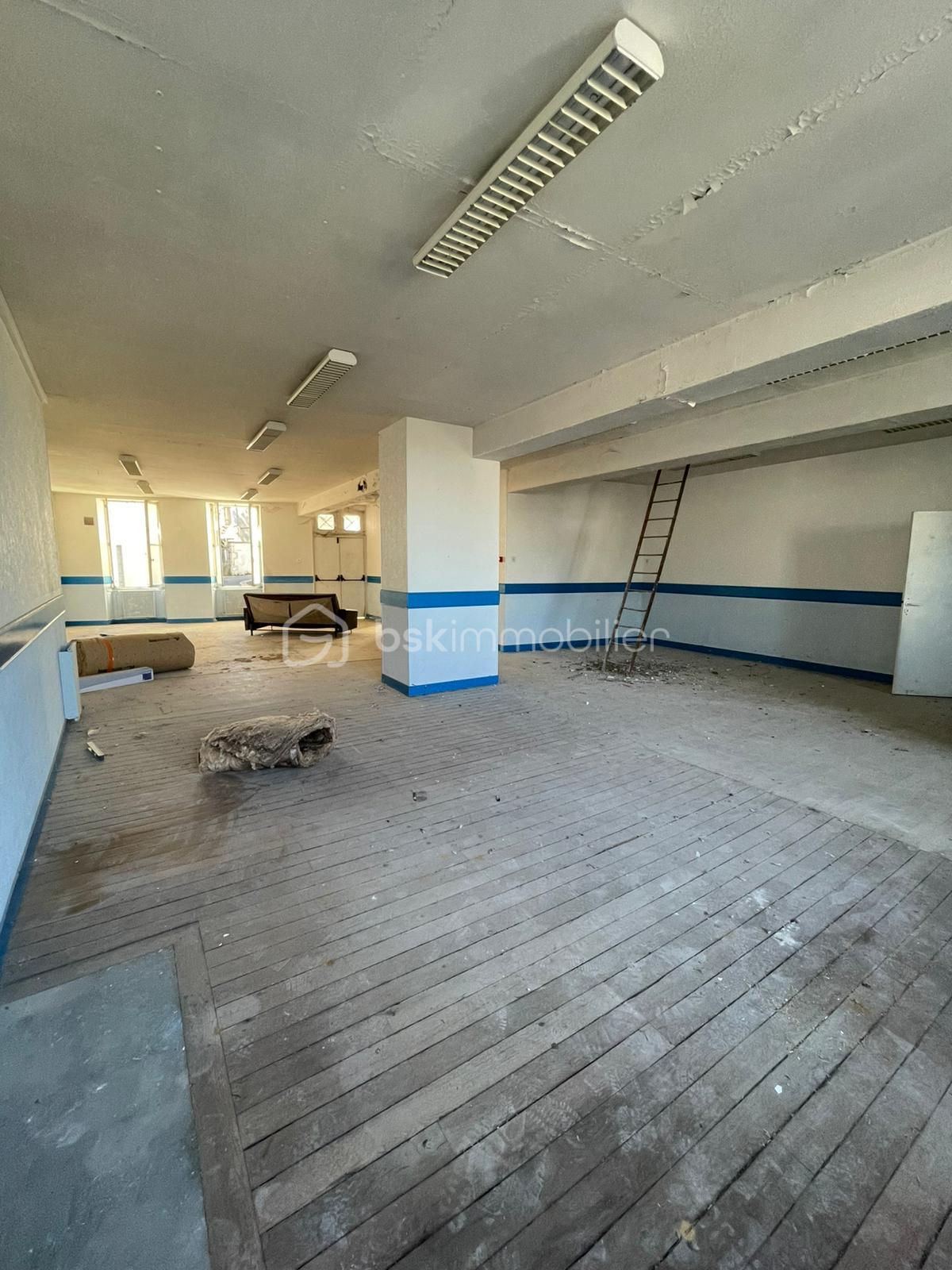 Maison de 500 m² - WhatsApp Image 2025-09-18 at 19.51.55 (2).jpeg