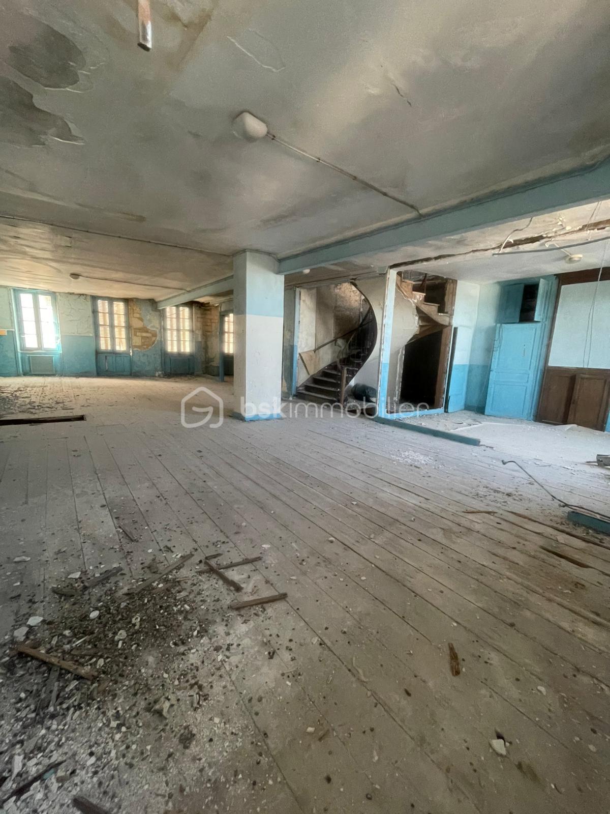 Maison de 500 m² - WhatsApp Image 2025-09-18 at 19.51.53 (8).jpeg