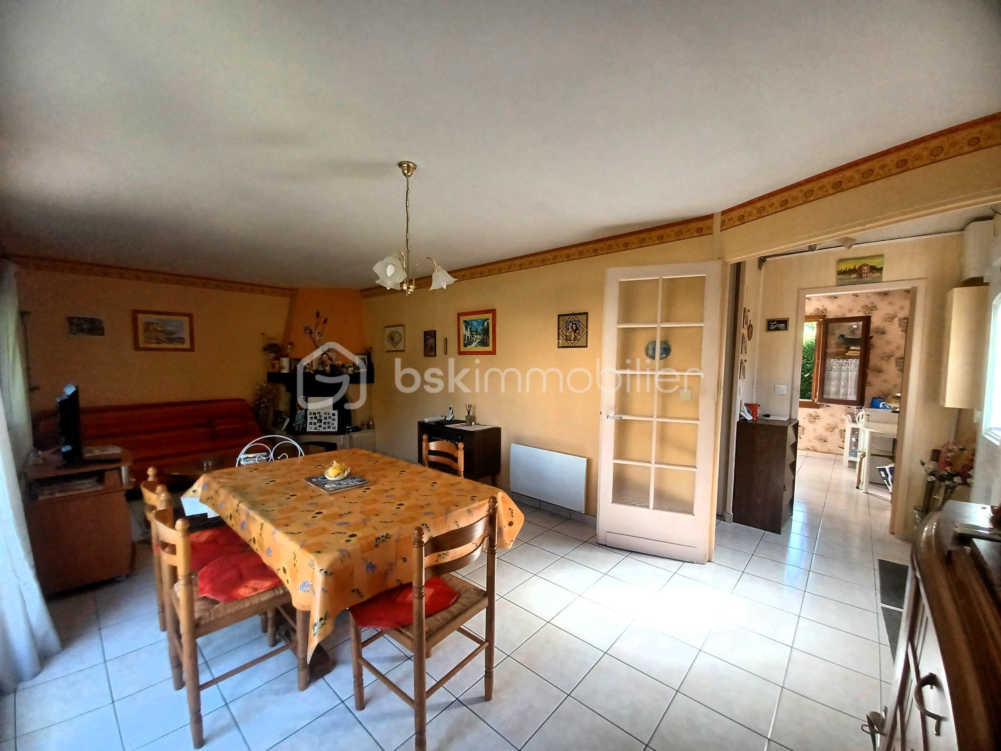Maison de 83 m² - SALON.jpg