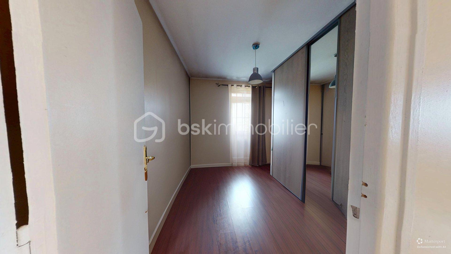 Corps de ferme de 126 m² - Maison-7-Pieces-Meziers-02042026_191644_defurnished.jpg