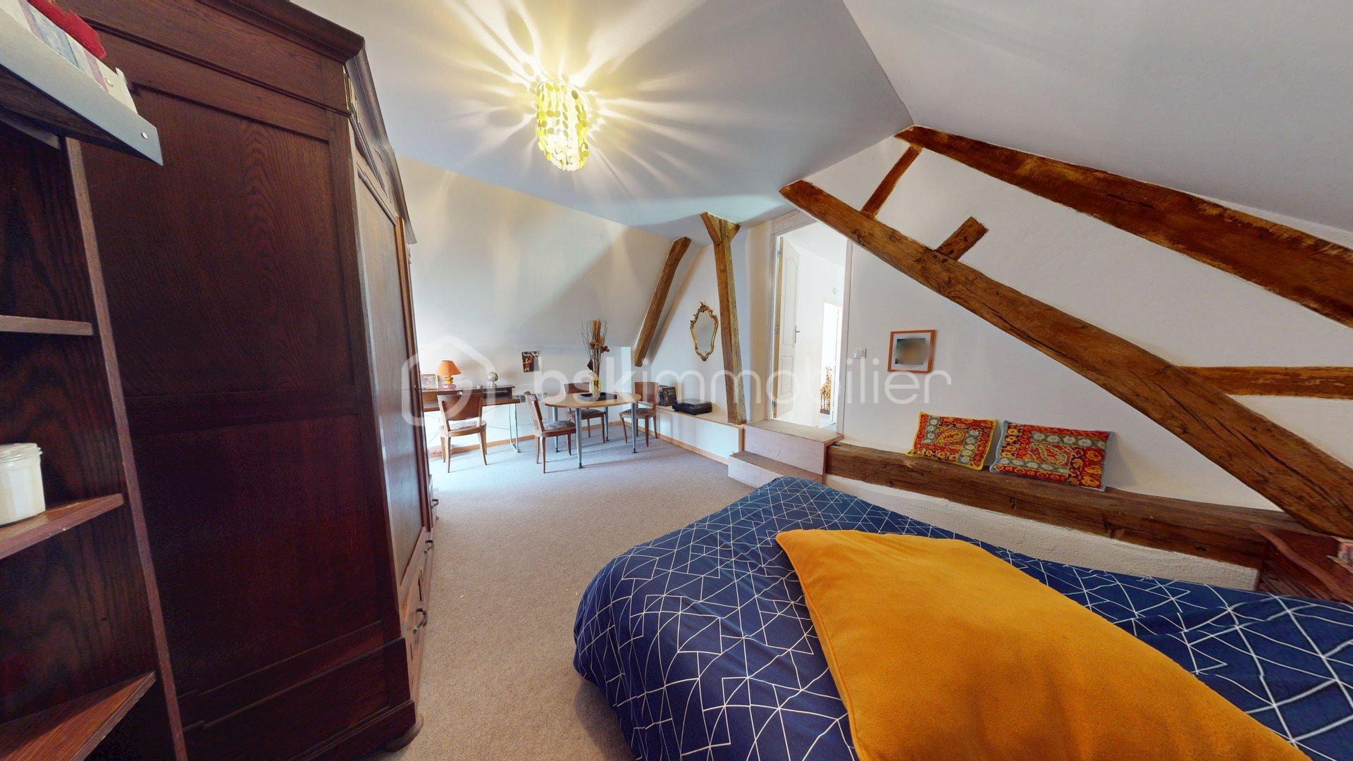 Corps de ferme de 126 m² - Maison-7-Pieces-Meziers-02042026_194208.jpg