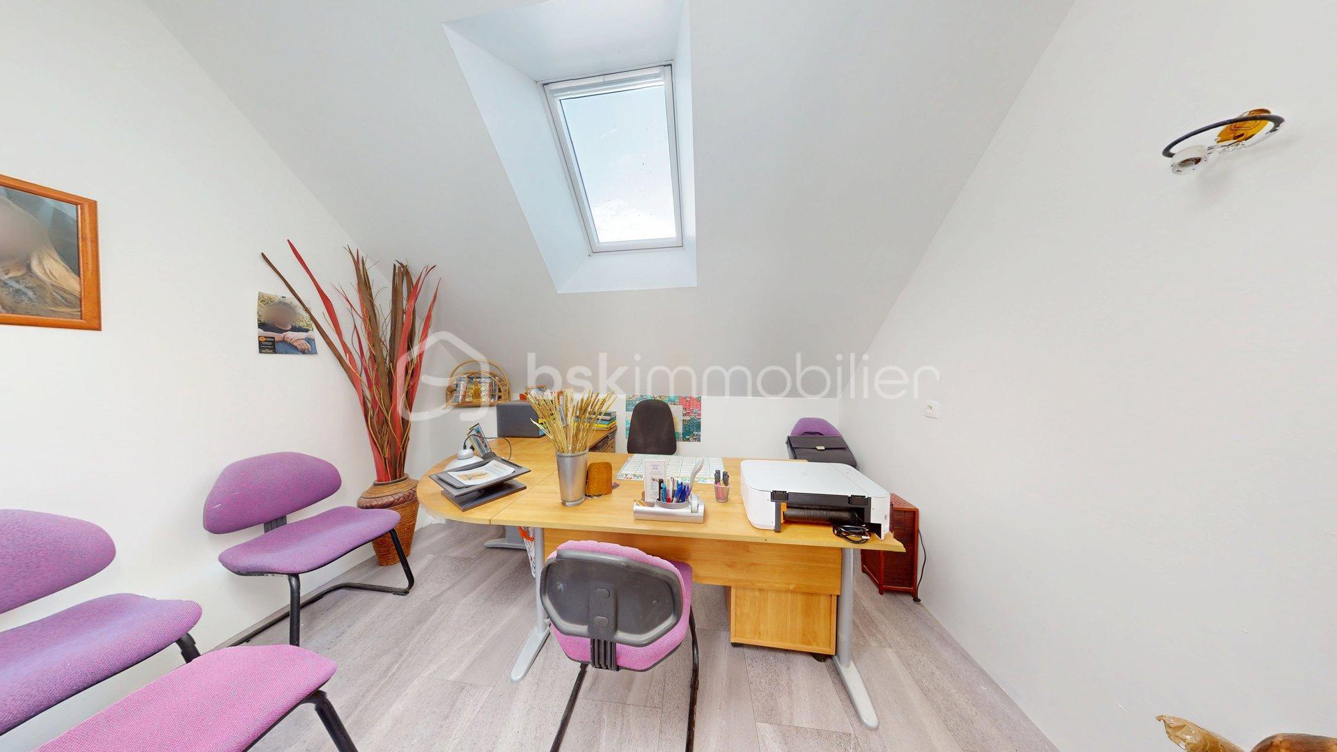 Corps de ferme de 126 m² - Maison-7-Pieces-Meziers-02042026_193822.jpg