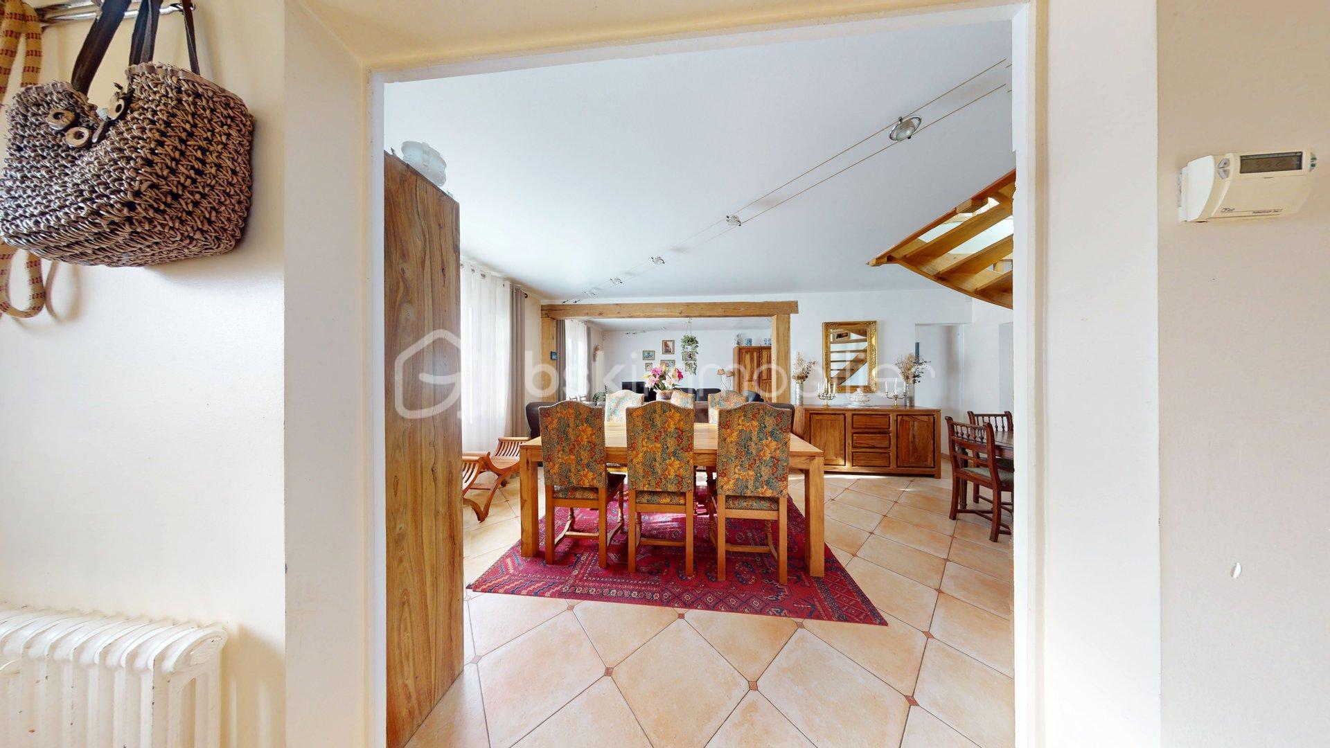 Corps de ferme de 126 m² - Maison-7-Pieces-Meziers-02042026_191138.jpg