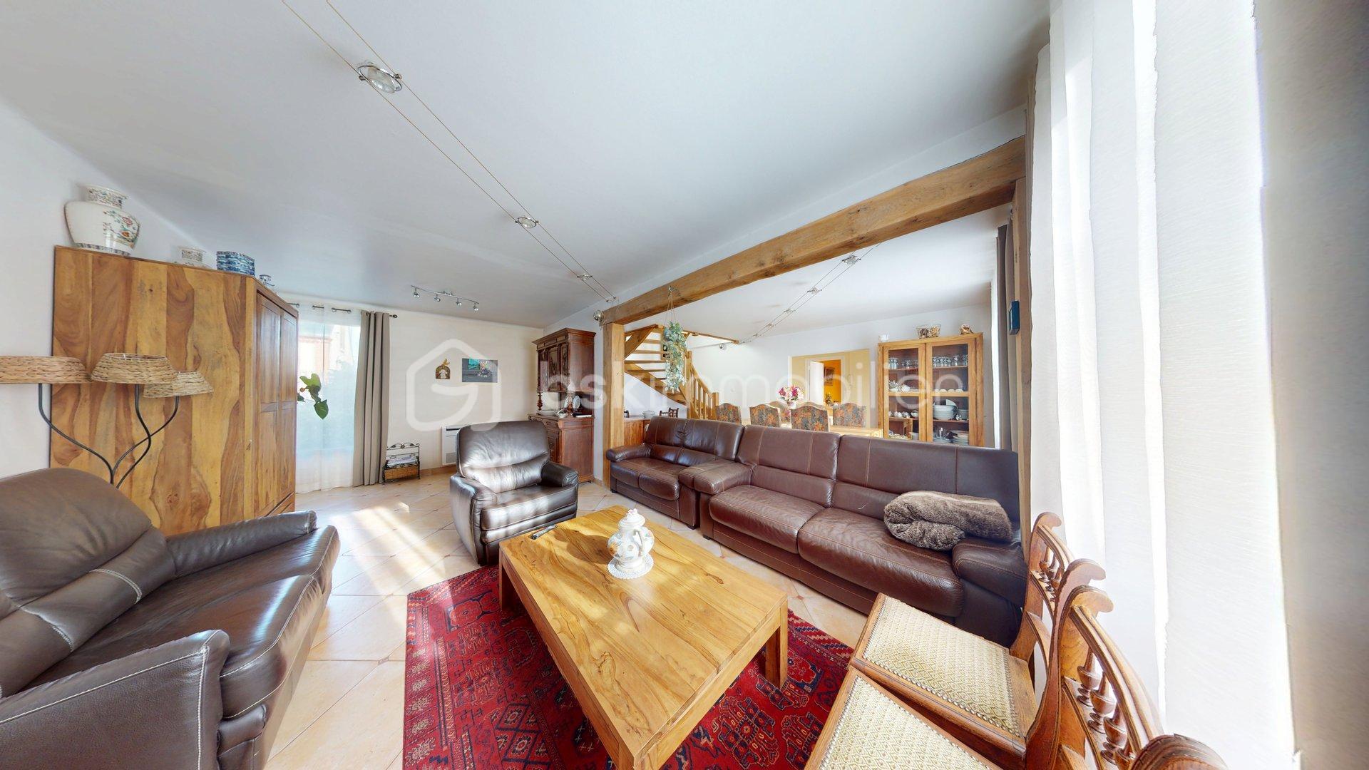 Corps de ferme de 126 m² - Maison-7-Pieces-Meziers-02042026_185944.jpg