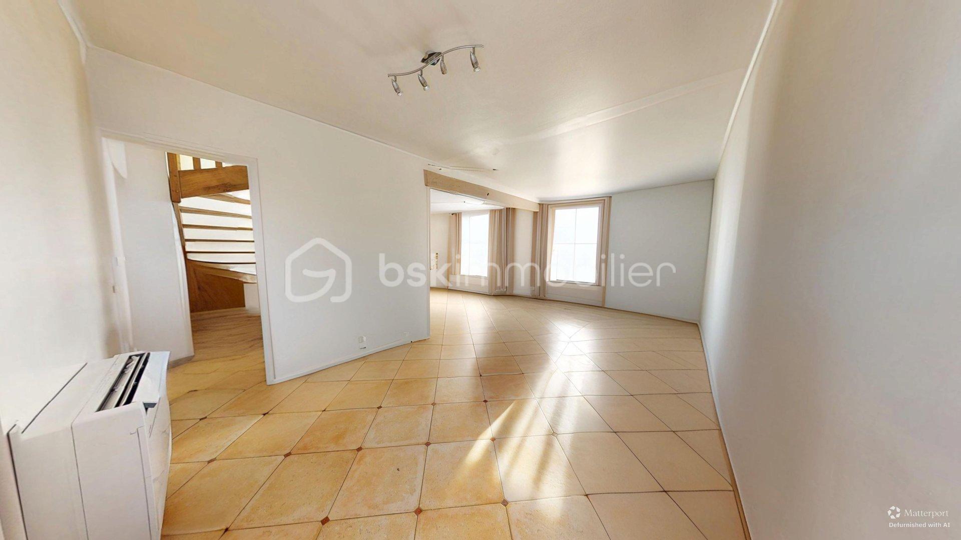 Corps de ferme de 126 m² - Maison-7-Pieces-Meziers-02042026_190126_defurnished.jpg