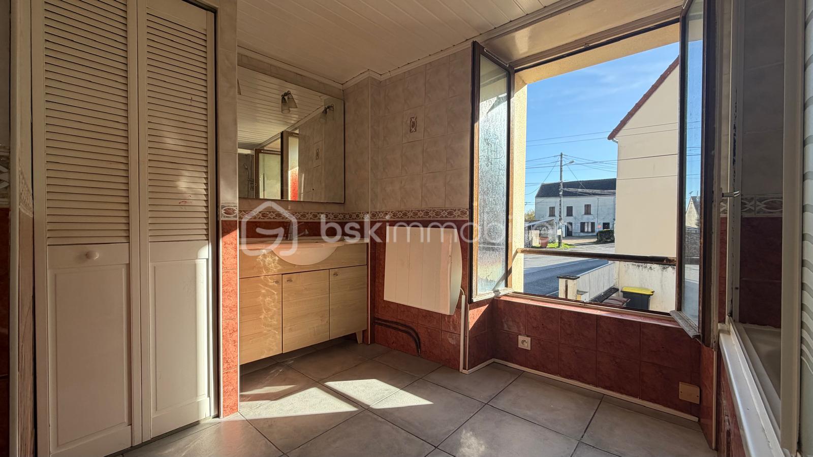 Maison de 112 m² - WhatsApp Image 2025-11-03 à 11.09.42_4c6dd4ab.jpg