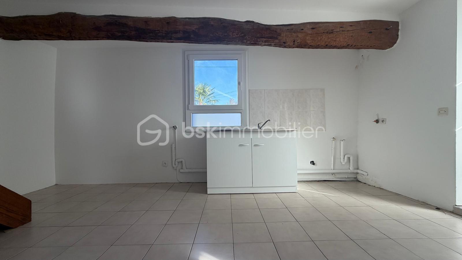 Maison de 112 m² - WhatsApp Image 2025-11-03 à 11.09.42_748128f4.jpg