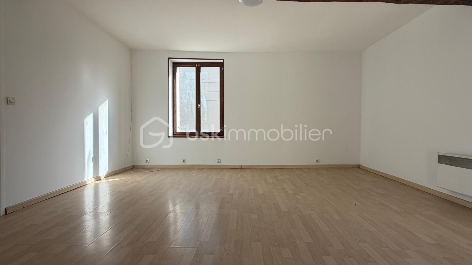 Maison de 112 m² - WhatsApp Image 2025-11-03 à 11.09.42_7a5cd0d4.jpg