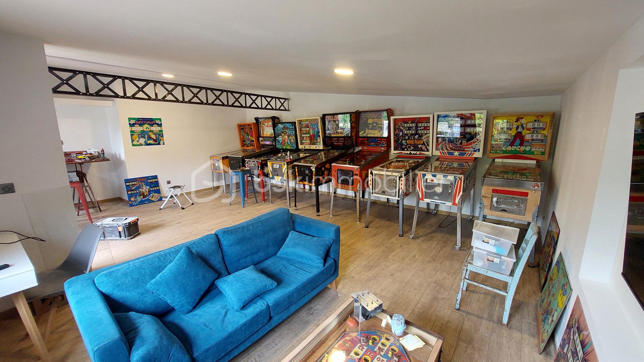 Intérieur dépendance.jpg