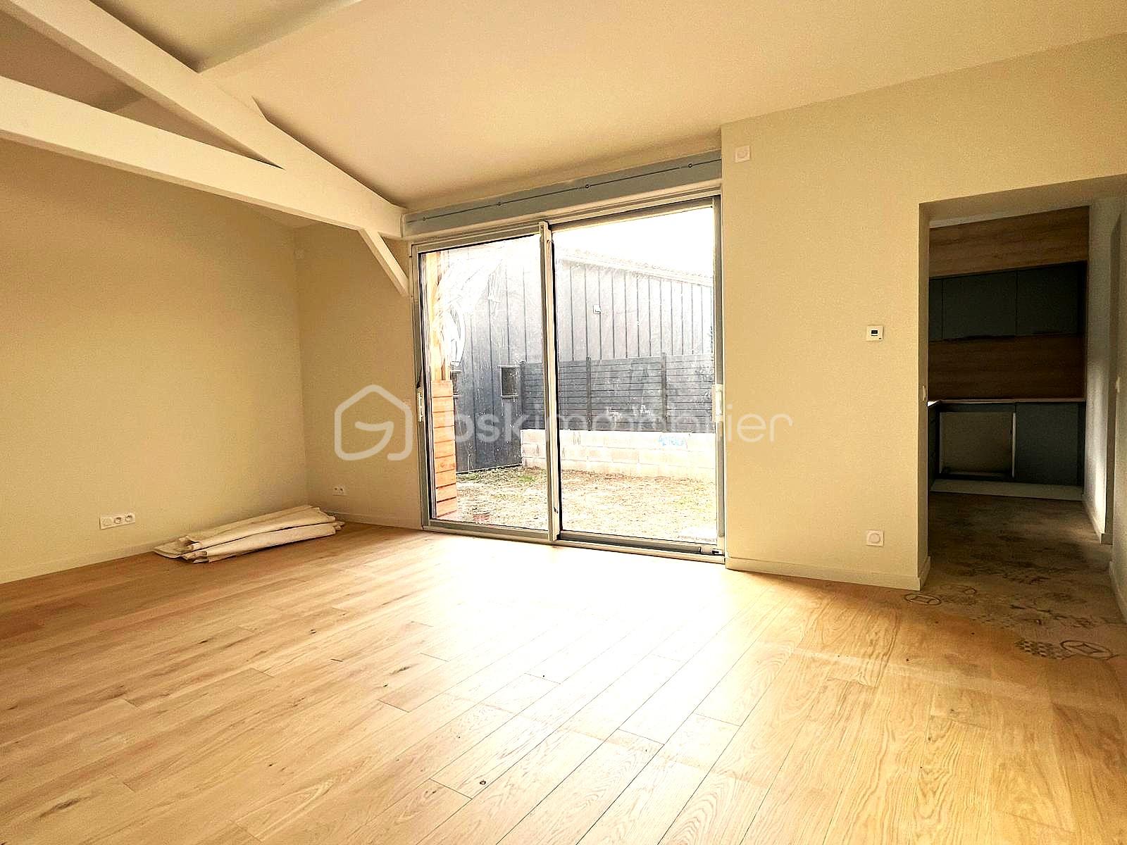 Maison de 94,25 m² - SEJOUR.jpg