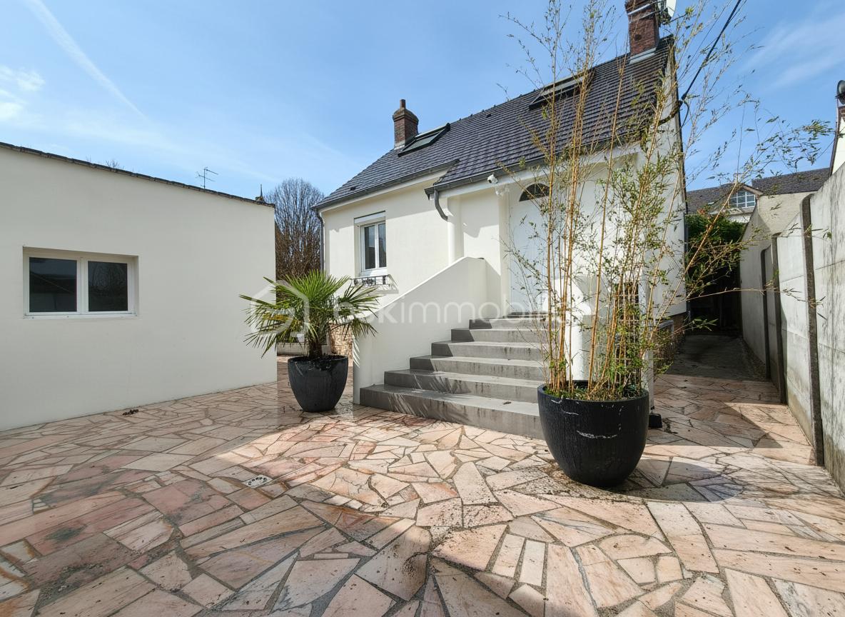 Maison de 105 m² - generated_2026-01-11T16_40_04.936.jpg