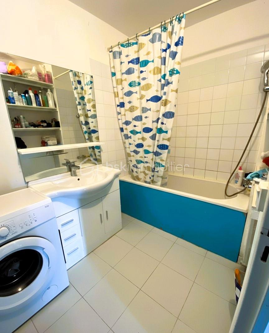 Appartement de 60,74 m² - Salle de bain pour diffusion.jpg