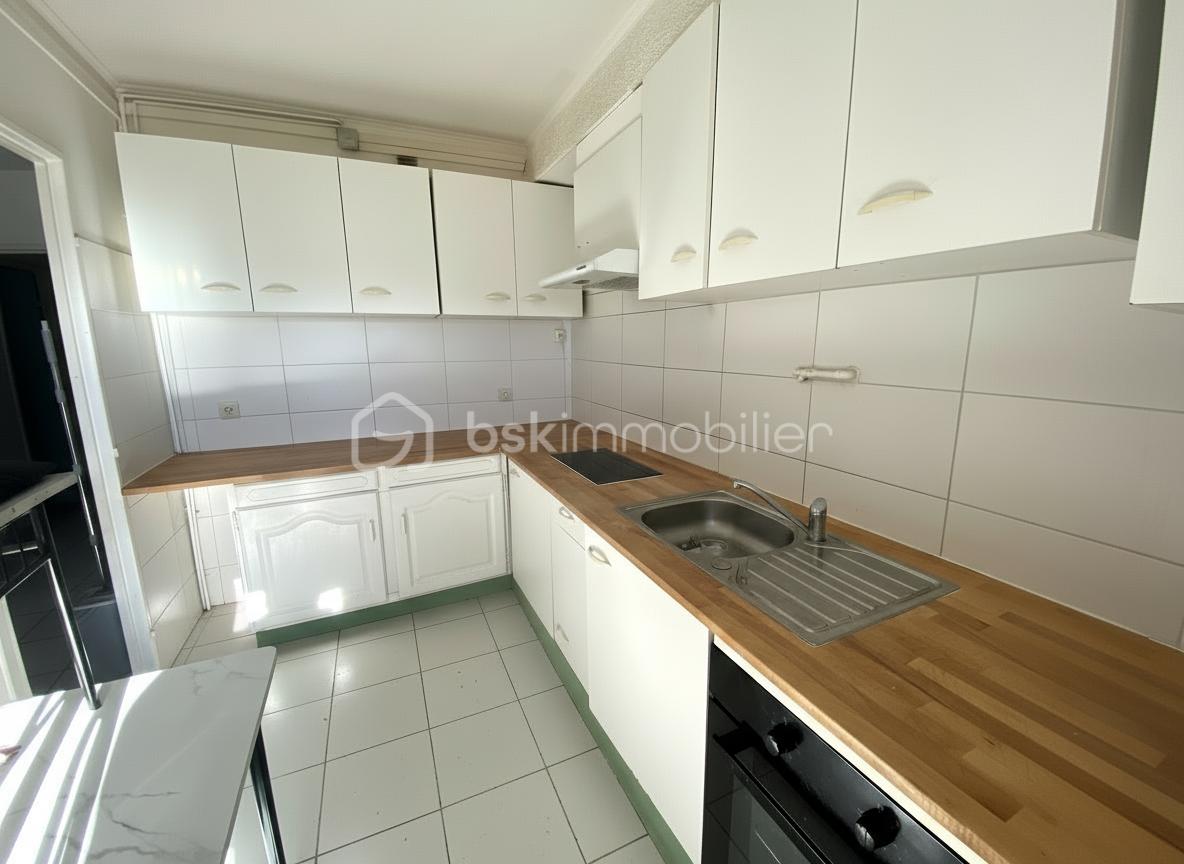 Appartement de 60,74 m² - Cuisine autre vue 2.jpg