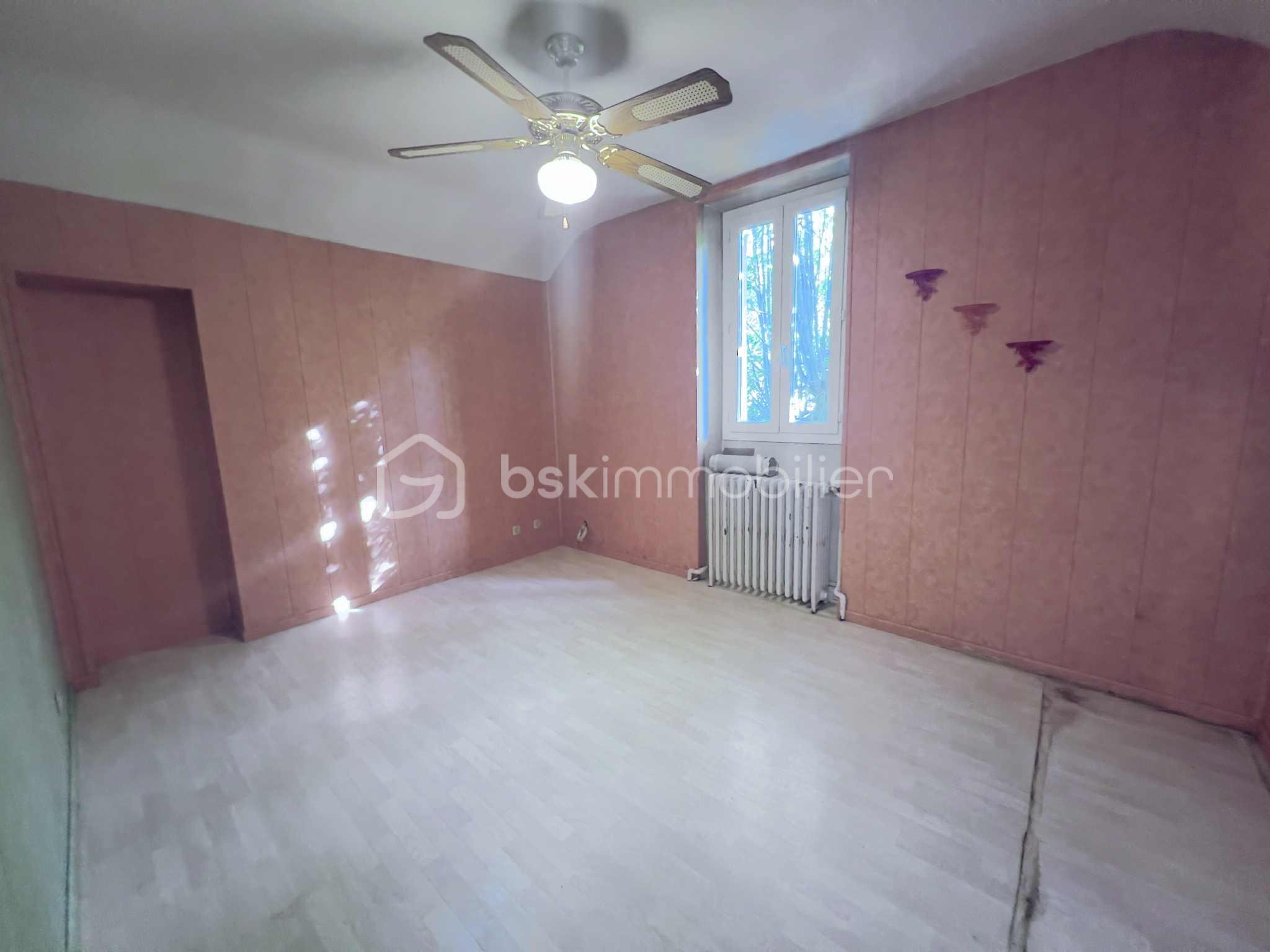 Maison de 90 m² - 1adeaabc-58ff-4ac7-825c-d9ccd7f59f6e.jpeg