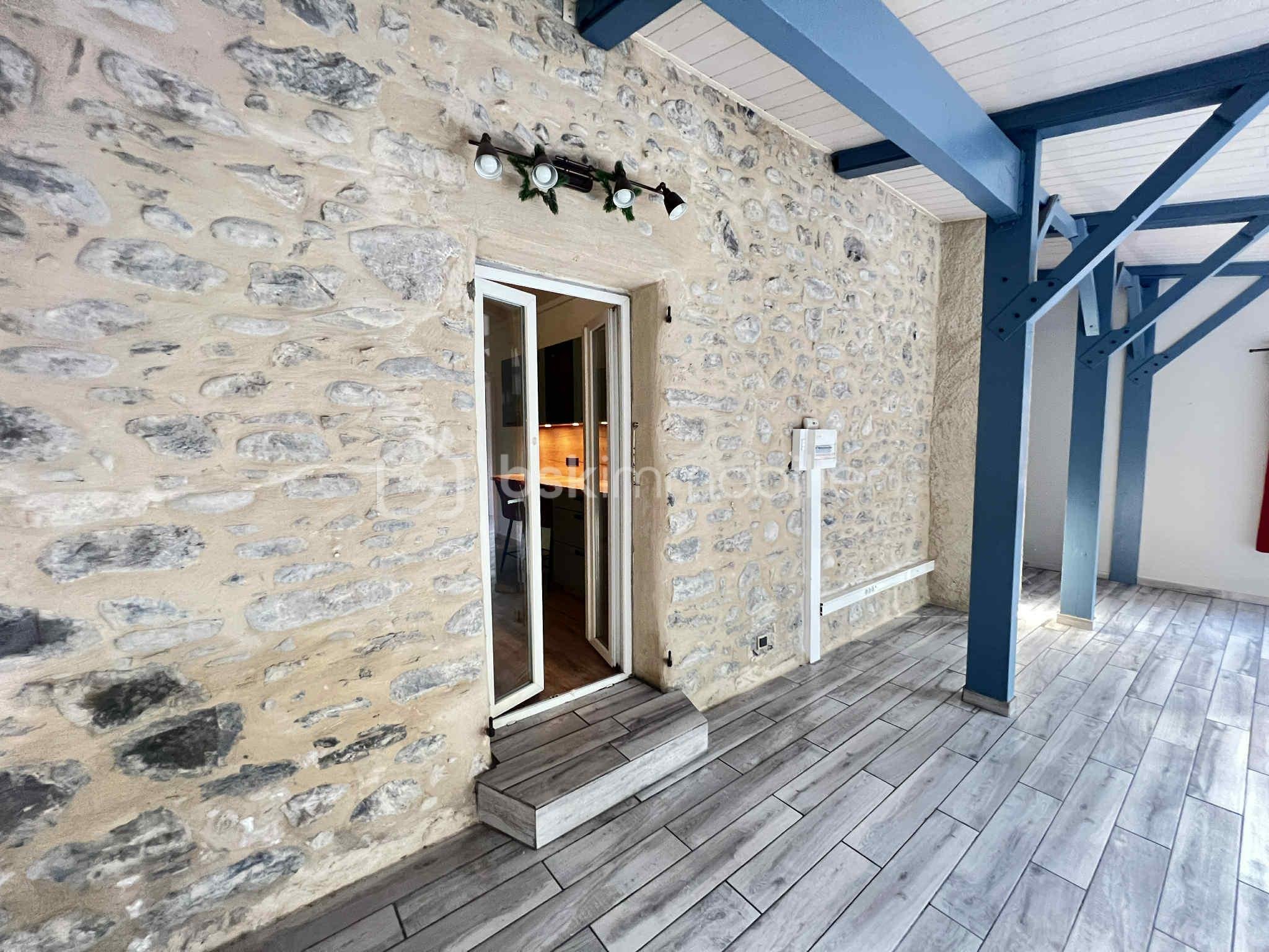 Maison de 90 m² - c2f58007-f1e1-4344-9442-d9a29b50b4d0.jpeg