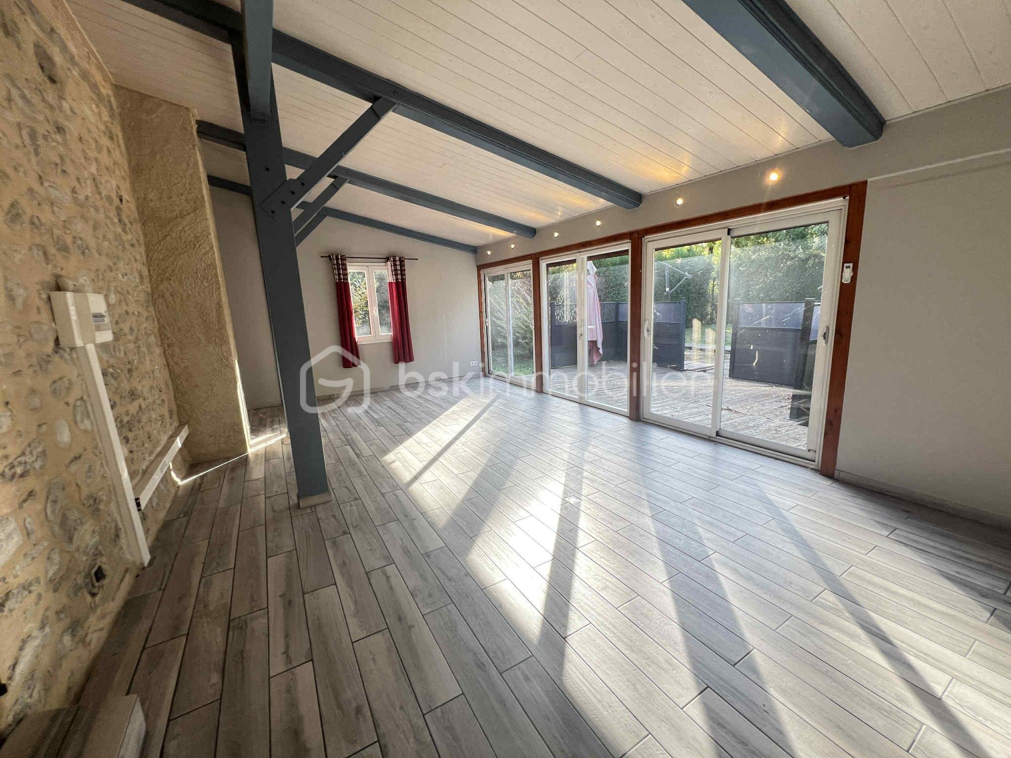 Maison de 90 m² - 67a9b332-2c77-4821-af36-a6e44e7fa50a.jpeg