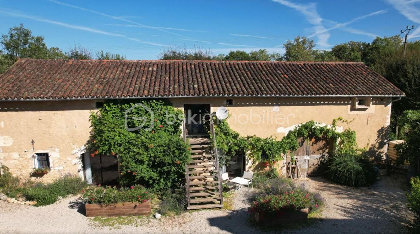 Corps de ferme de 474 m² - Capture drone c.jpg