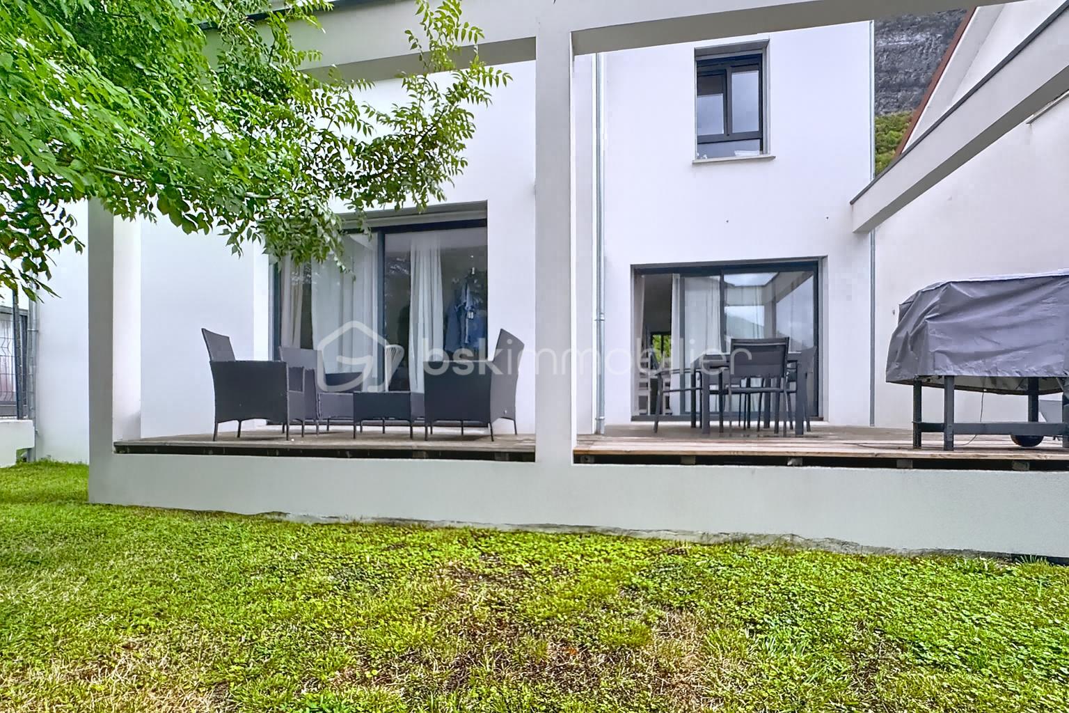 Maison de 115 m² - 5130f6883cf2739a63151cf2fe68932a.png