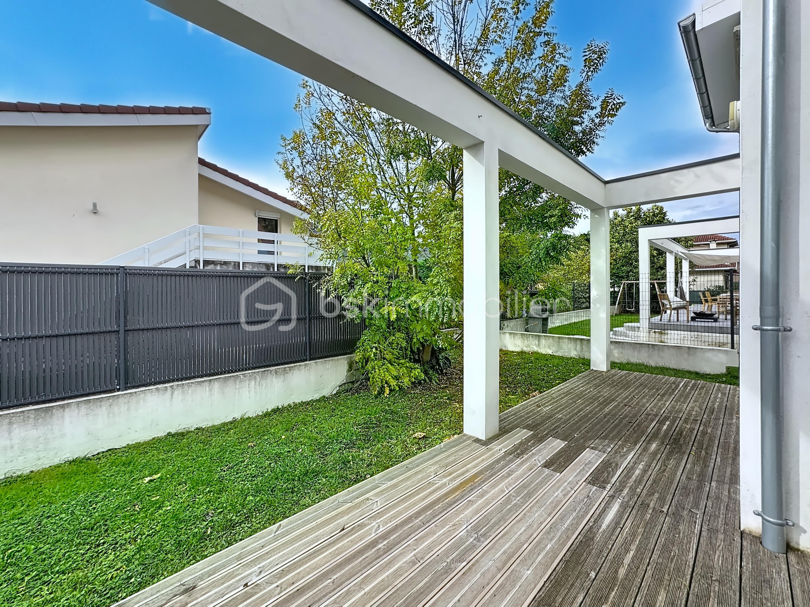 Maison de 115 m² - 68577ba28c499cdac3fc4349348a99fe.png