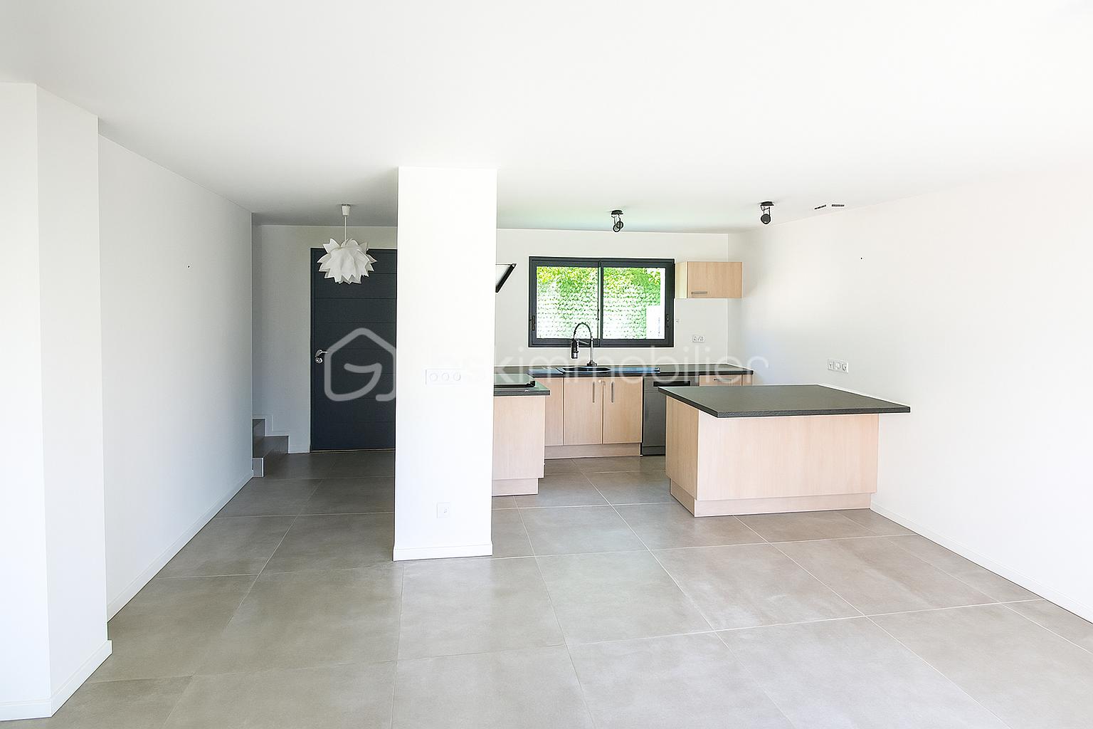 Maison de 115 m² - ChatGPT Image 26 août 2025, 11_40_43.png