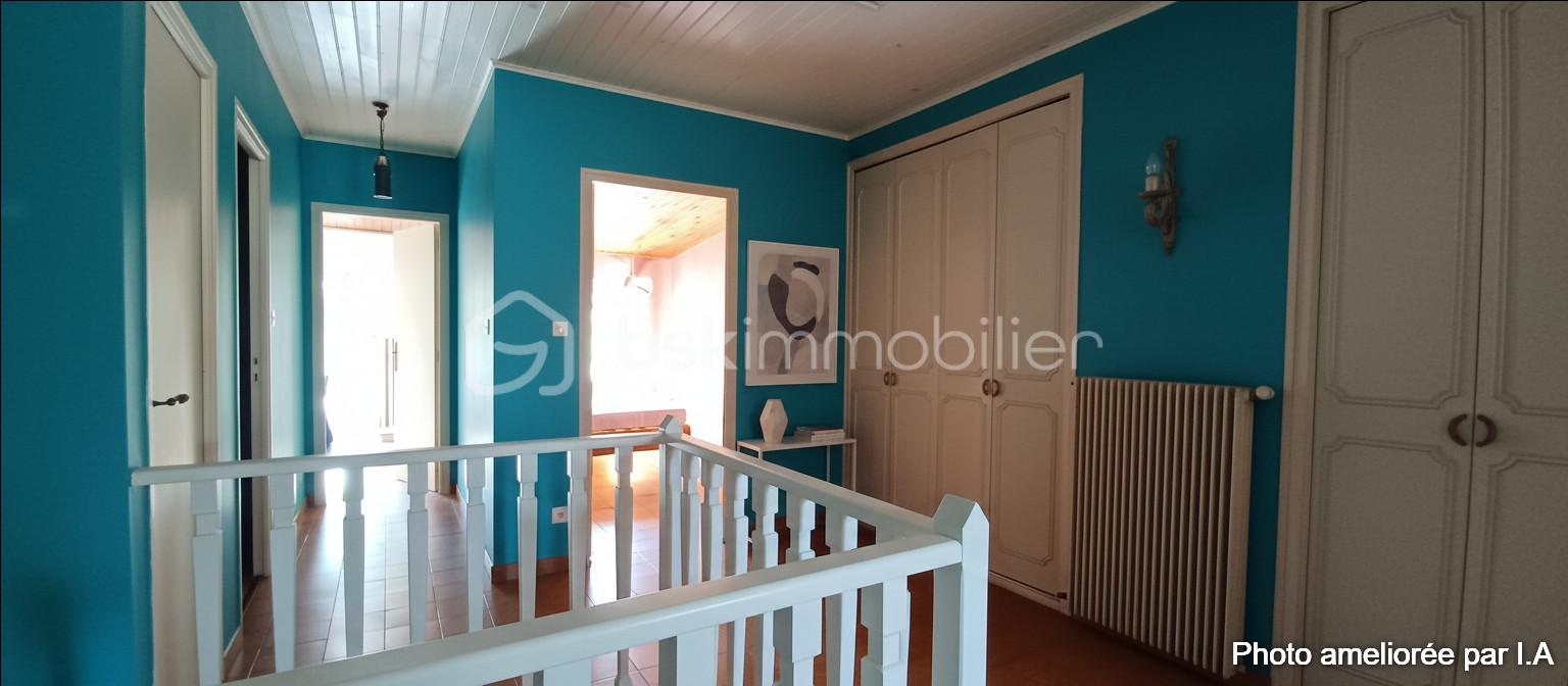 Maison de village de 136,14 m² - generated_2025-11-21T14_29_04.398.jpg