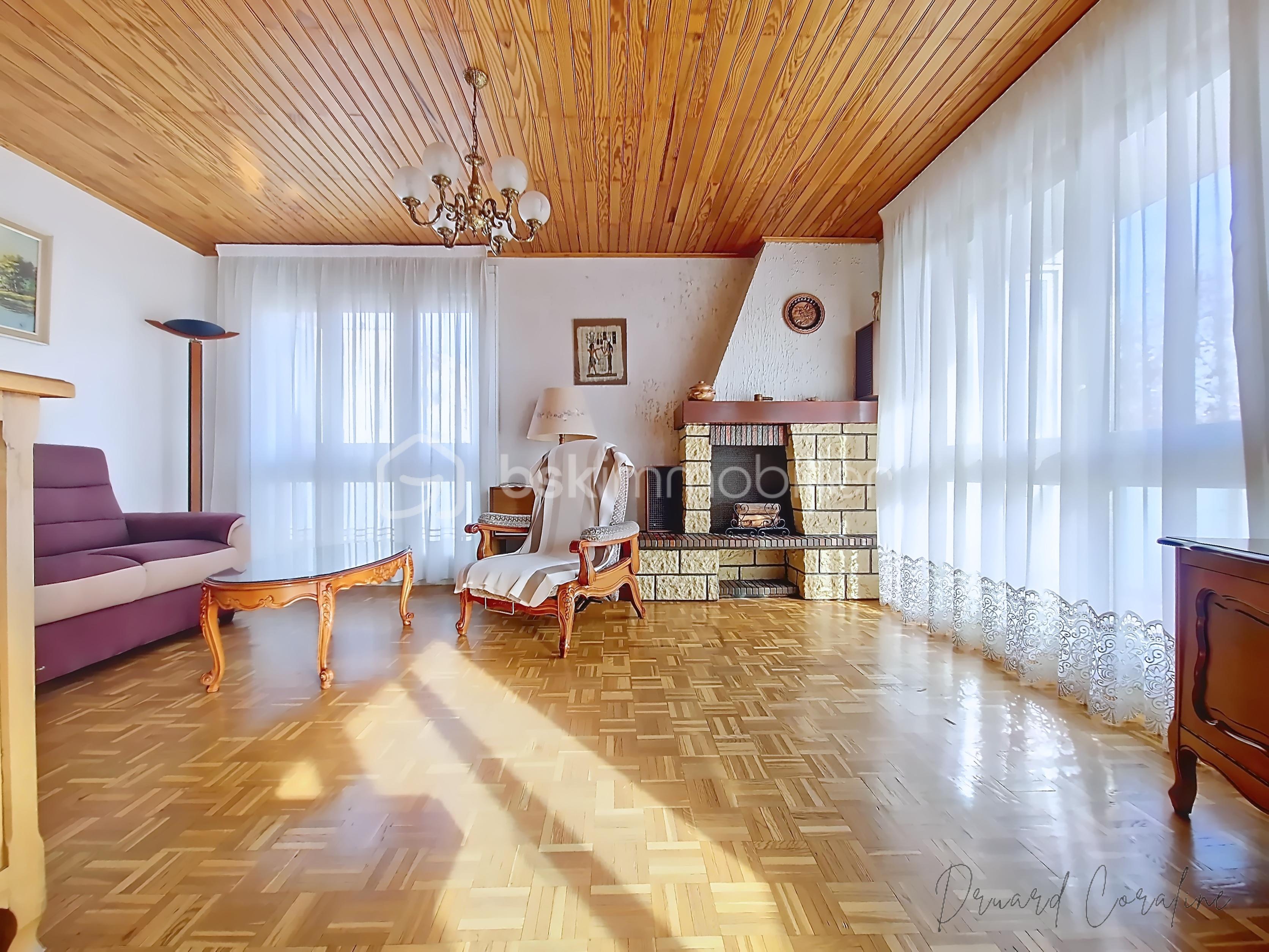 Appartement de 103,54 m² - vayr_00012.jpeg