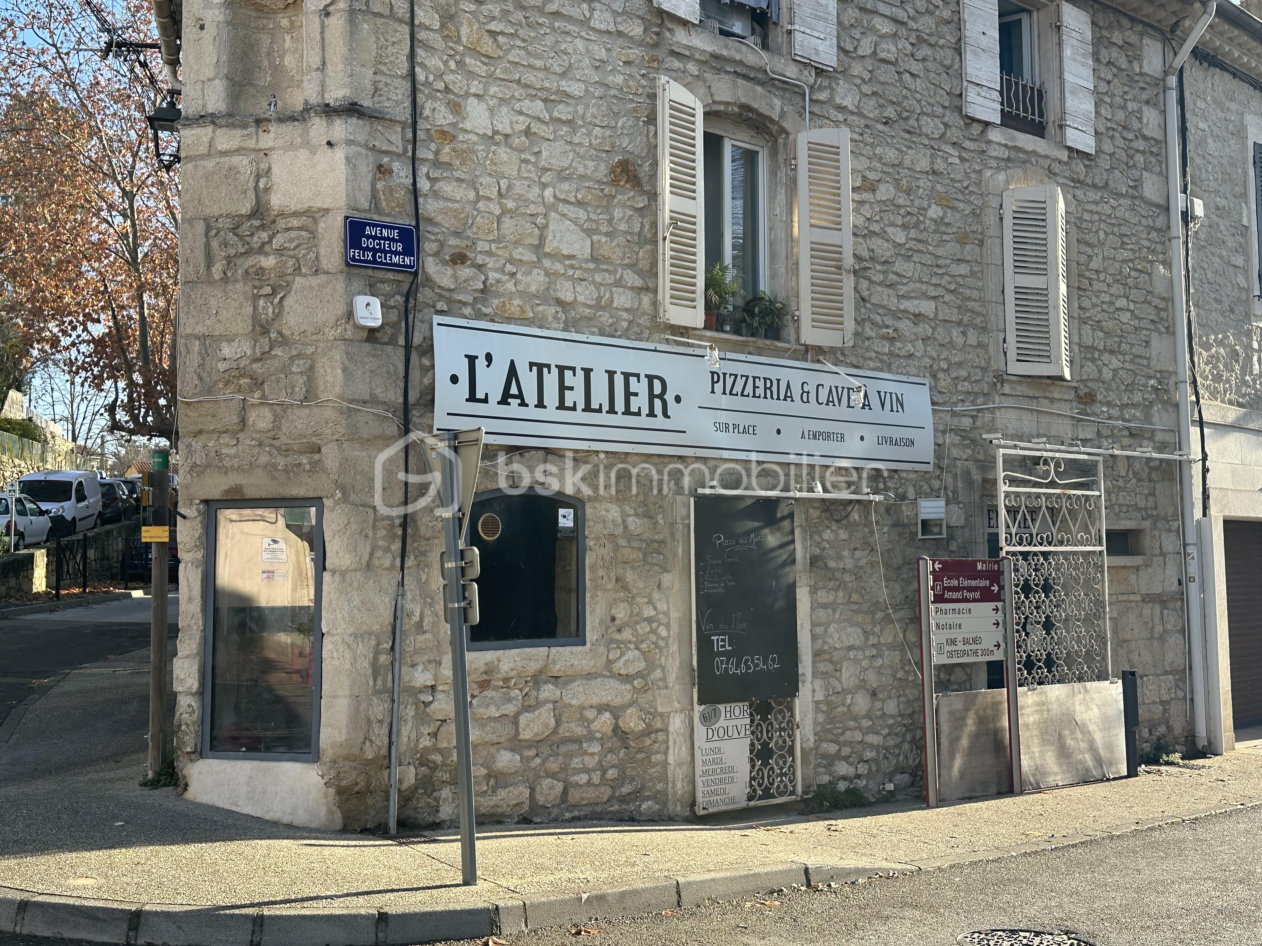 Local d'activités de 49 m² - IMG_5684.jpeg