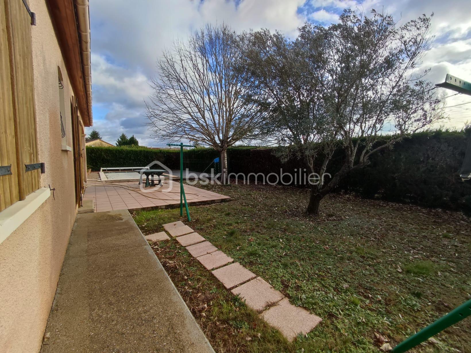 Maison traditionnelle de 90 m² - WhatsApp Image 2026-01-10 at 16.58.09 (1).jpeg