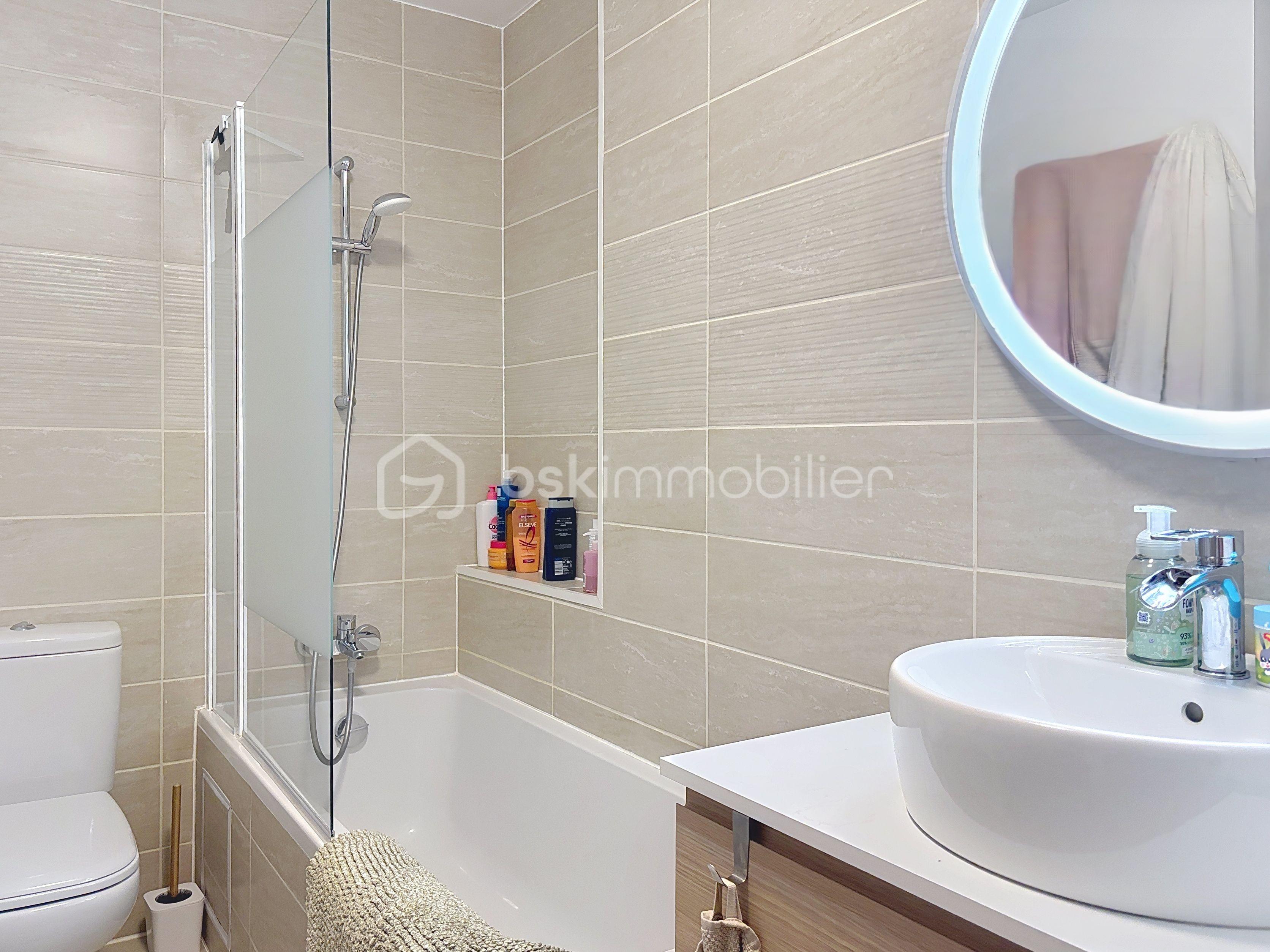 Appartement de 81,80 m² - marcilly_00001 (5).jpg