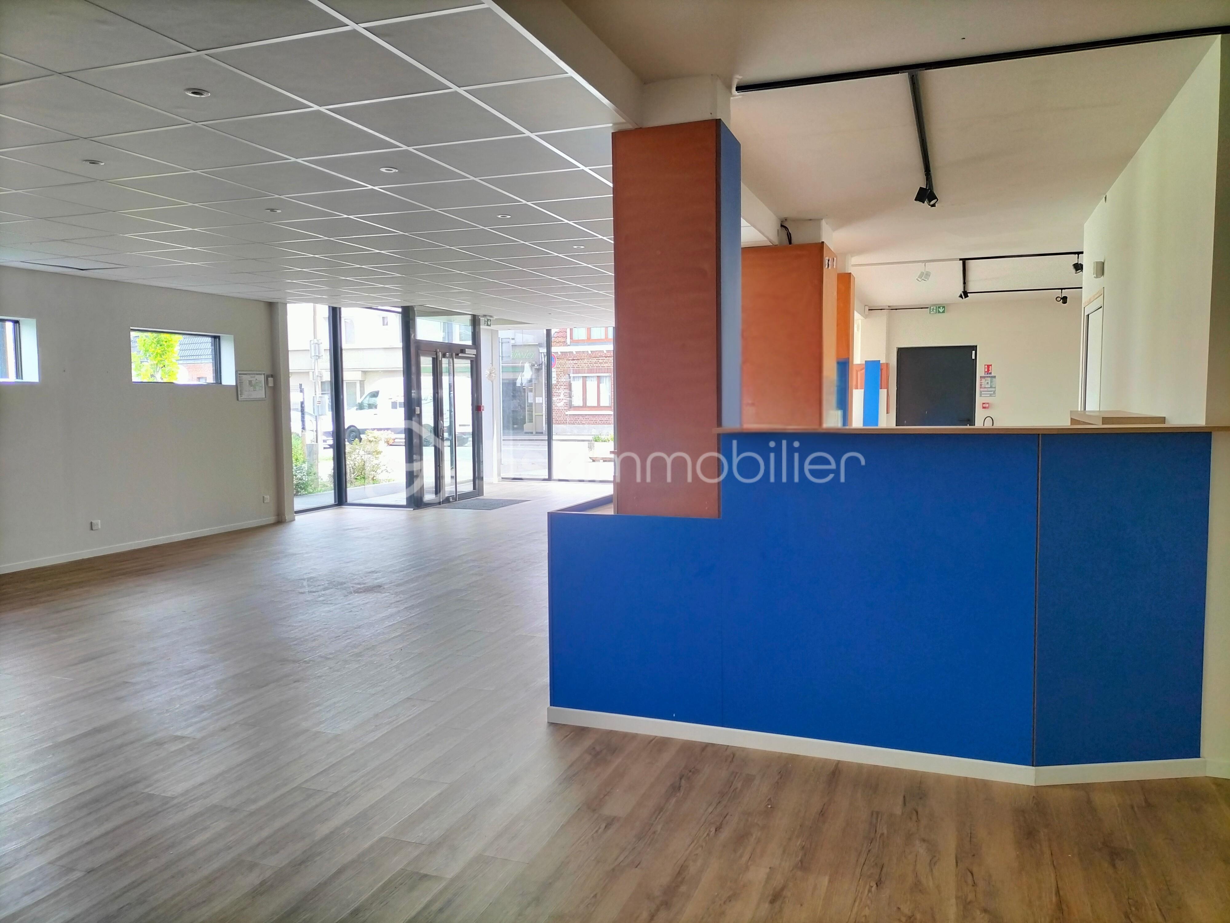 Local d activites de 192 m² - b1b6929b-6579-4018-9300-ffc7304e9bd5.jpg