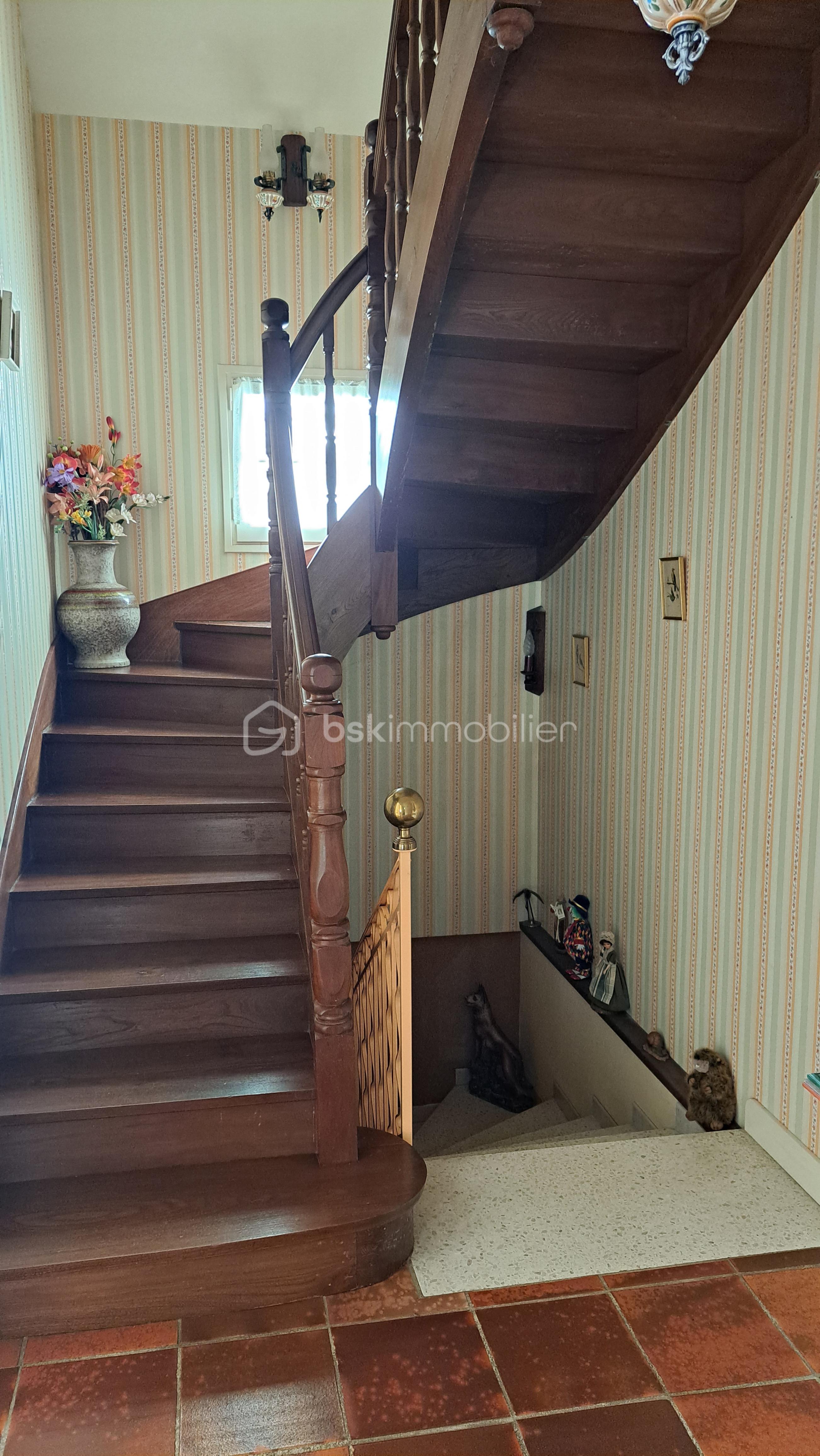 Maison traditionnelle de 211 m² - 20231019_103734.jpg