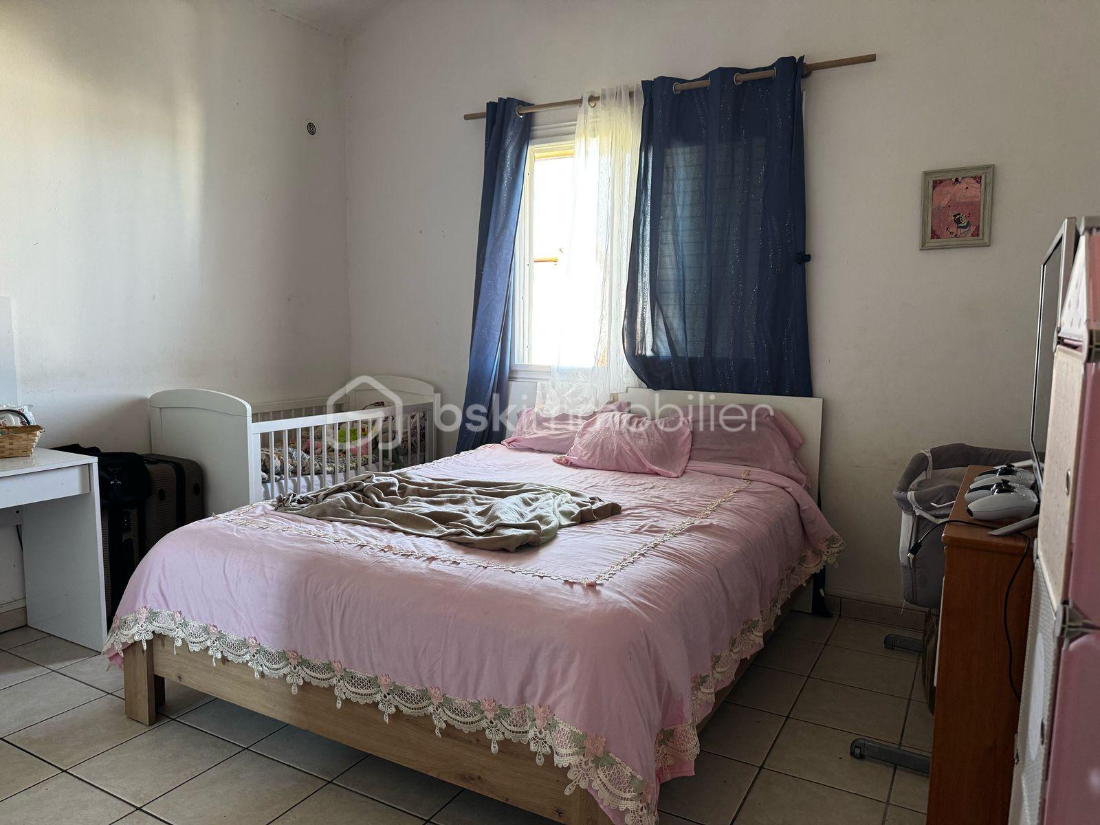 Immeuble de 237 m² - WhatsApp Image 2025-08-13 à 18.05.16_868dba06.jpg