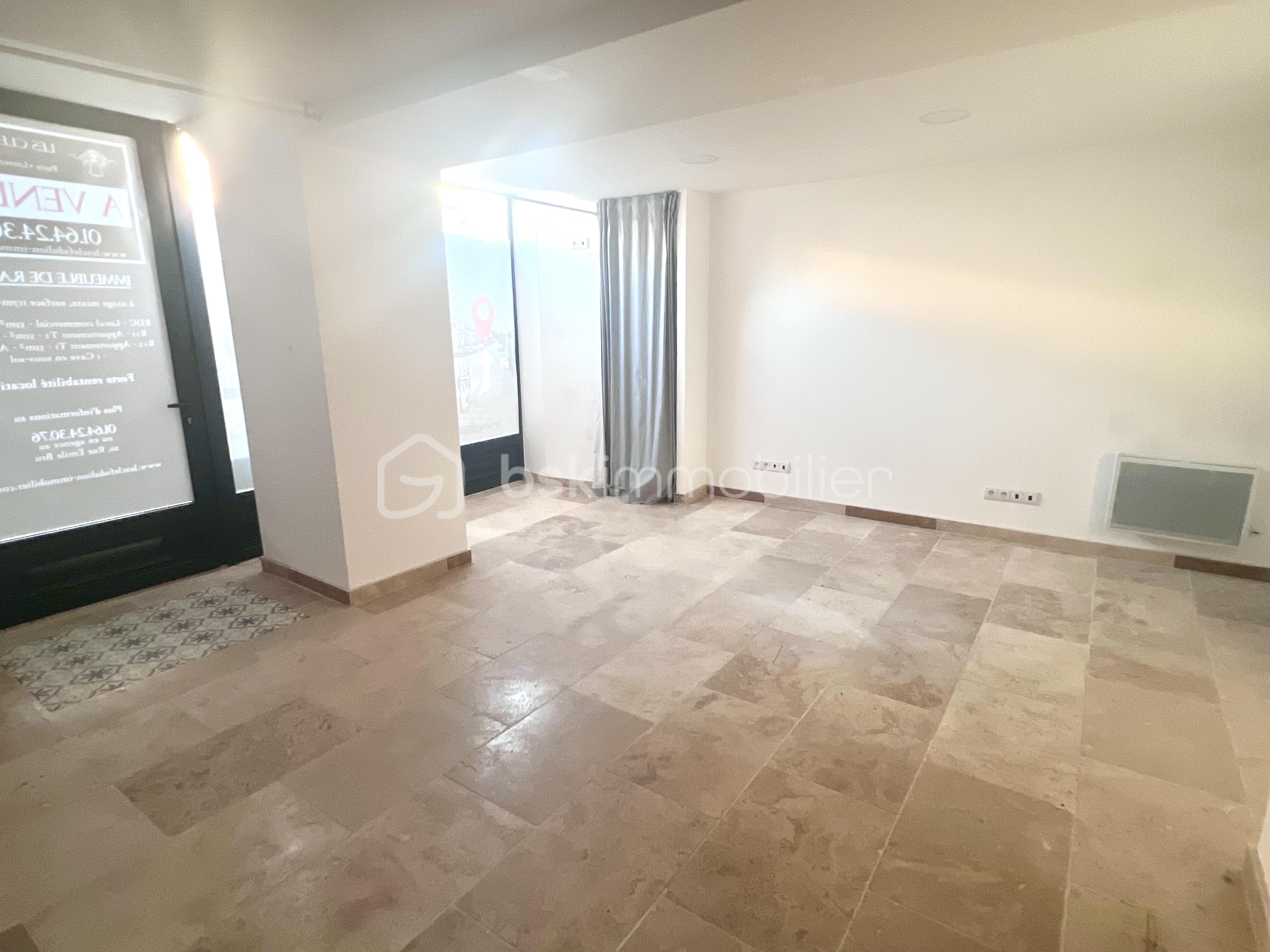 Local commercial de 33 m² - FullSizeRender.jpeg