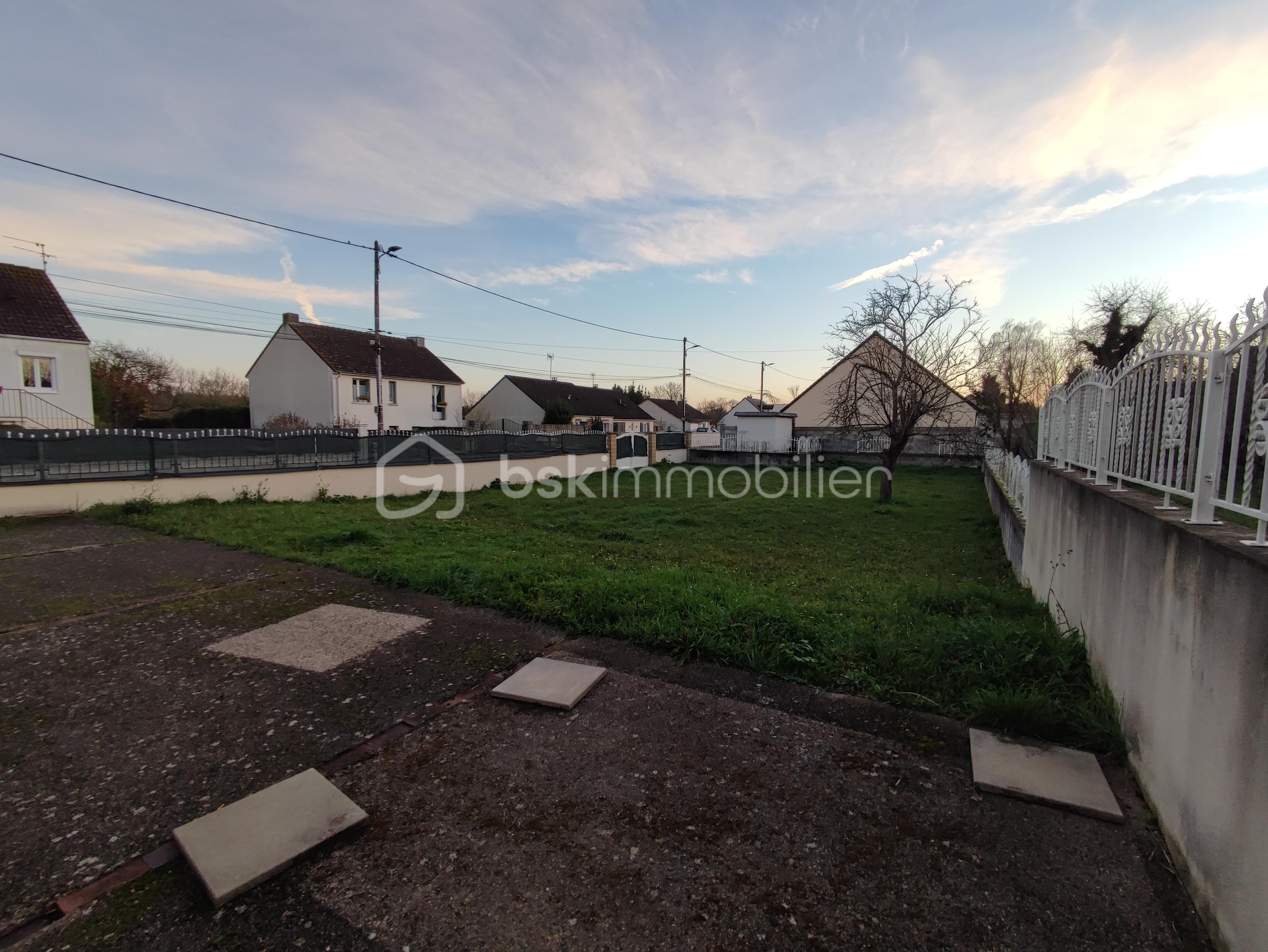 Pavillon de 104,34 m² - 1764075999815.jpg