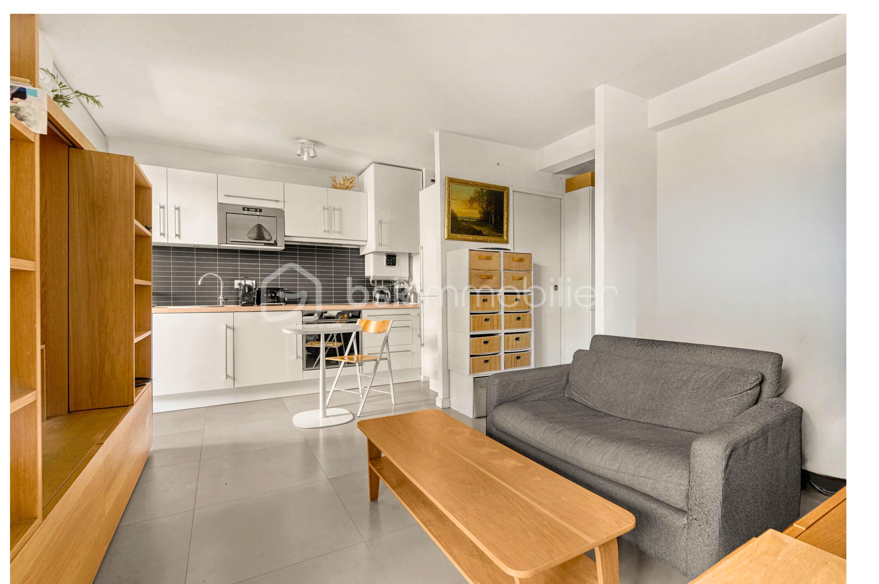 Appartement de 30 m² - Sejour rectifié .png