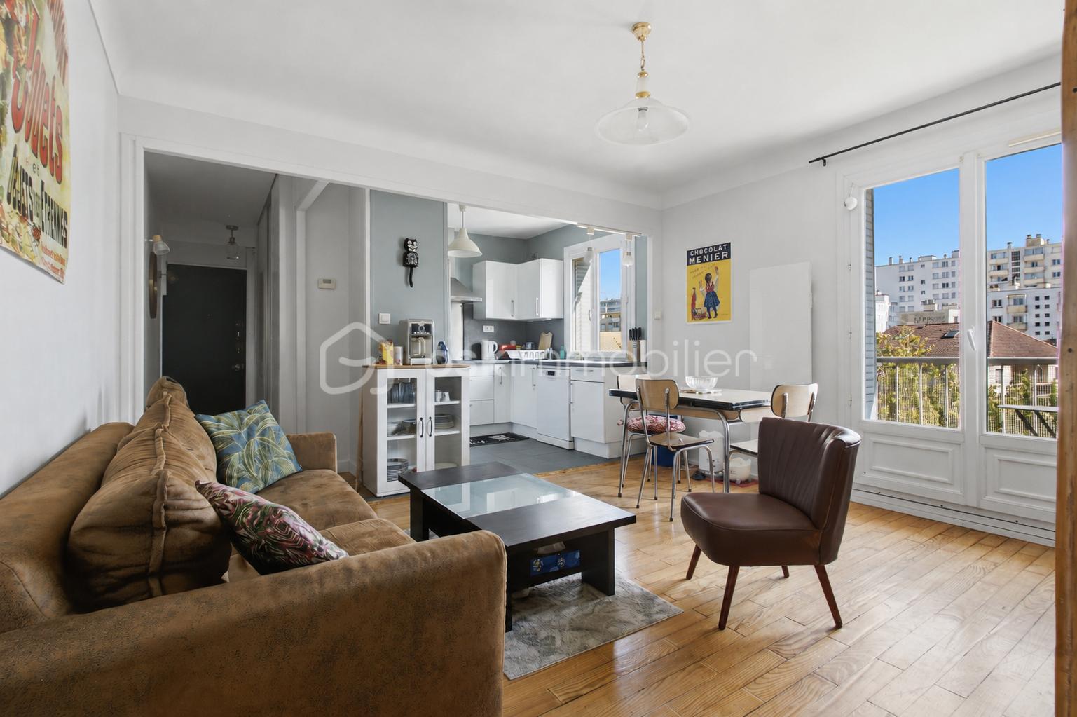 Appartement 3 pièces 54 m² · à Grenoble · 53,6 m² · 145 000 €