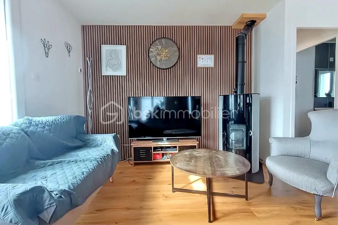 Maison de 120 m² - hoqi-36e2c9591b814d92862af838dfeb9b15.jpg